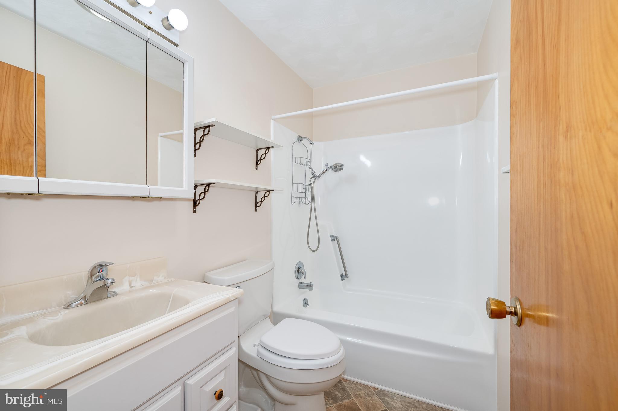 MONTEVALLO HILLS - Residential