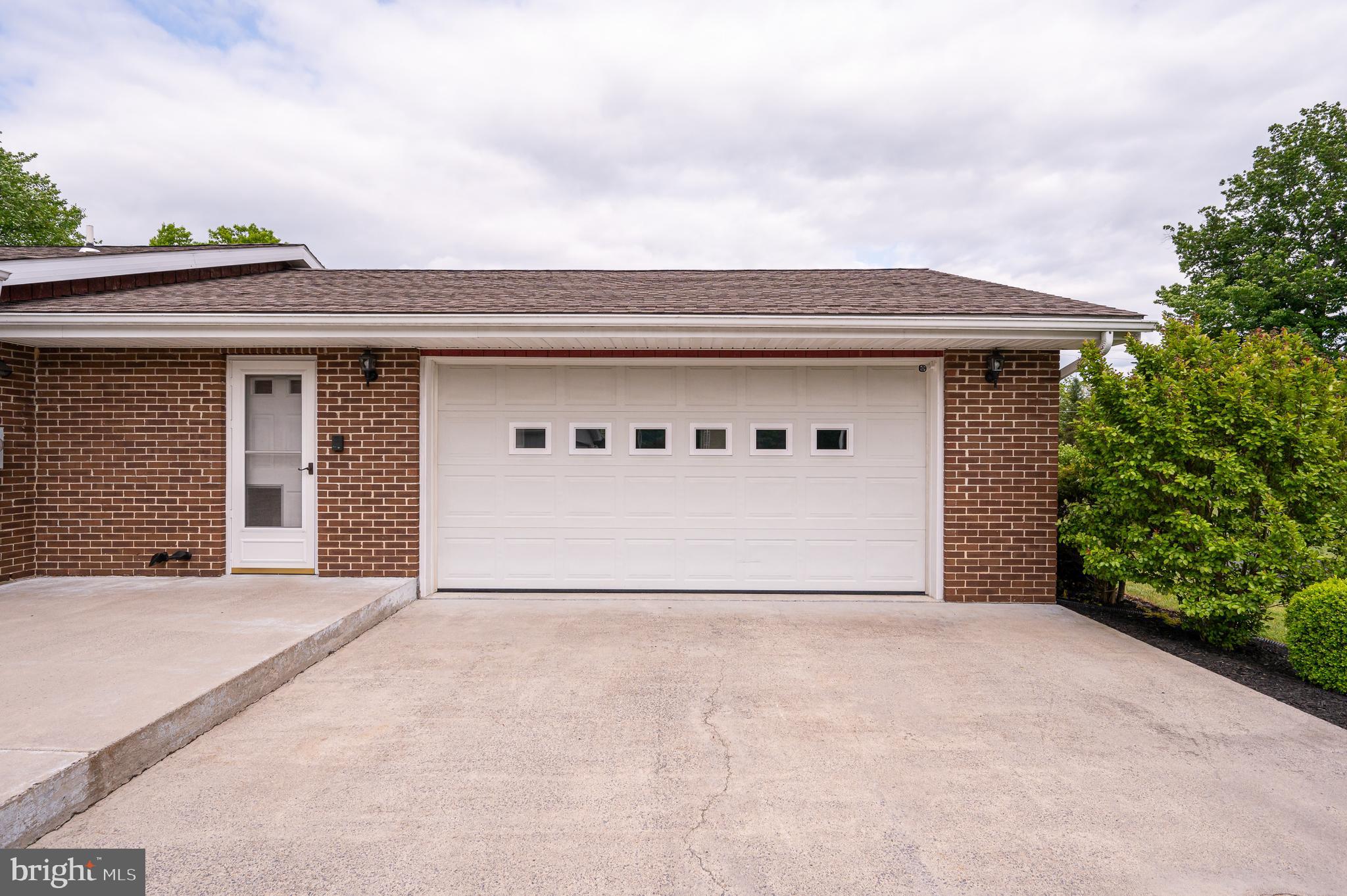 MONTEVALLO HILLS - Residential