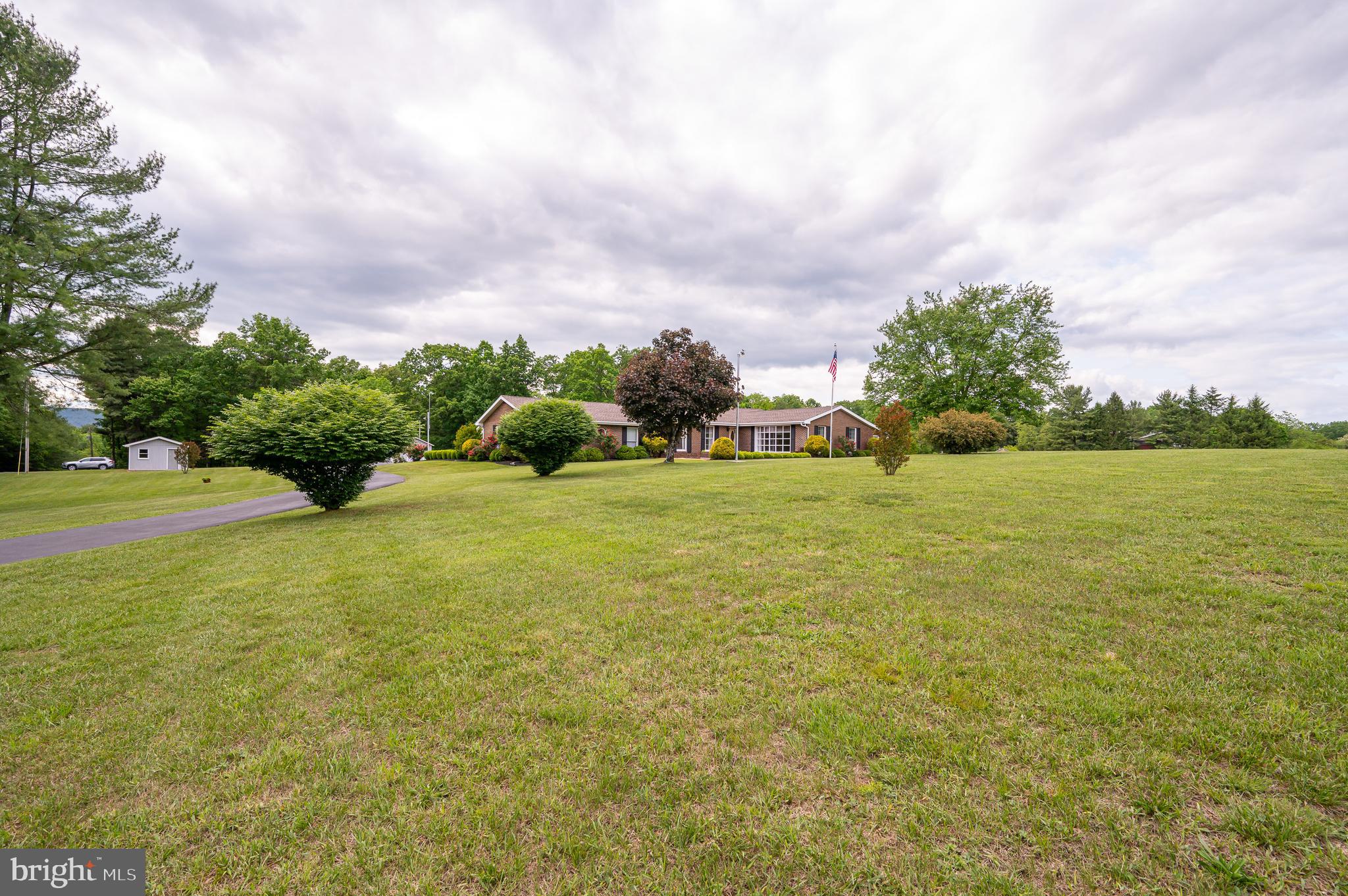 MONTEVALLO HILLS - Residential