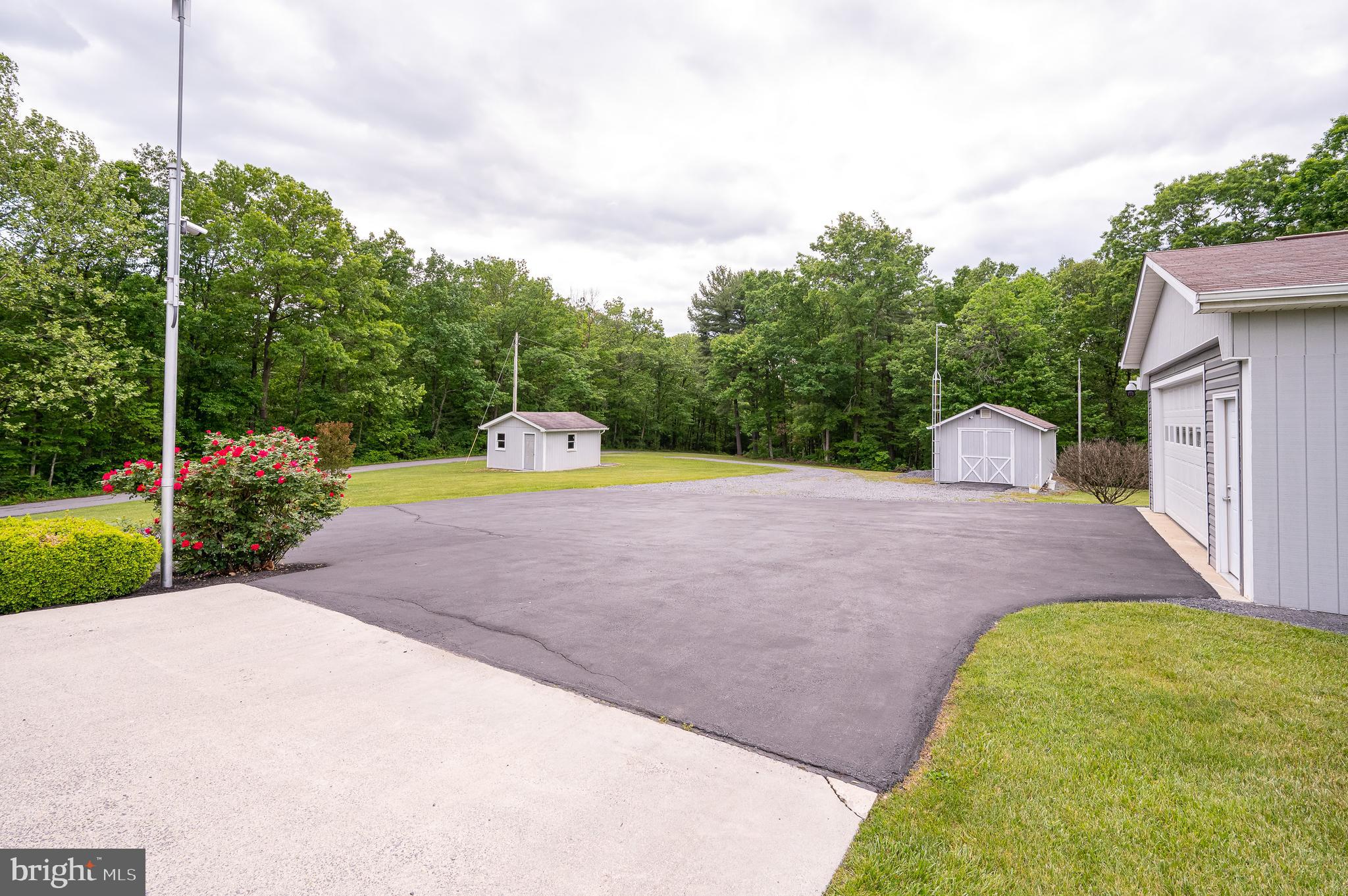 MONTEVALLO HILLS - Residential