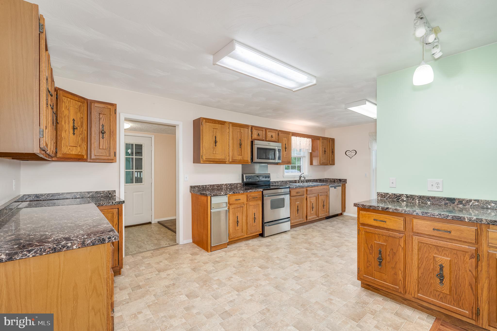 MONTEVALLO HILLS - Residential