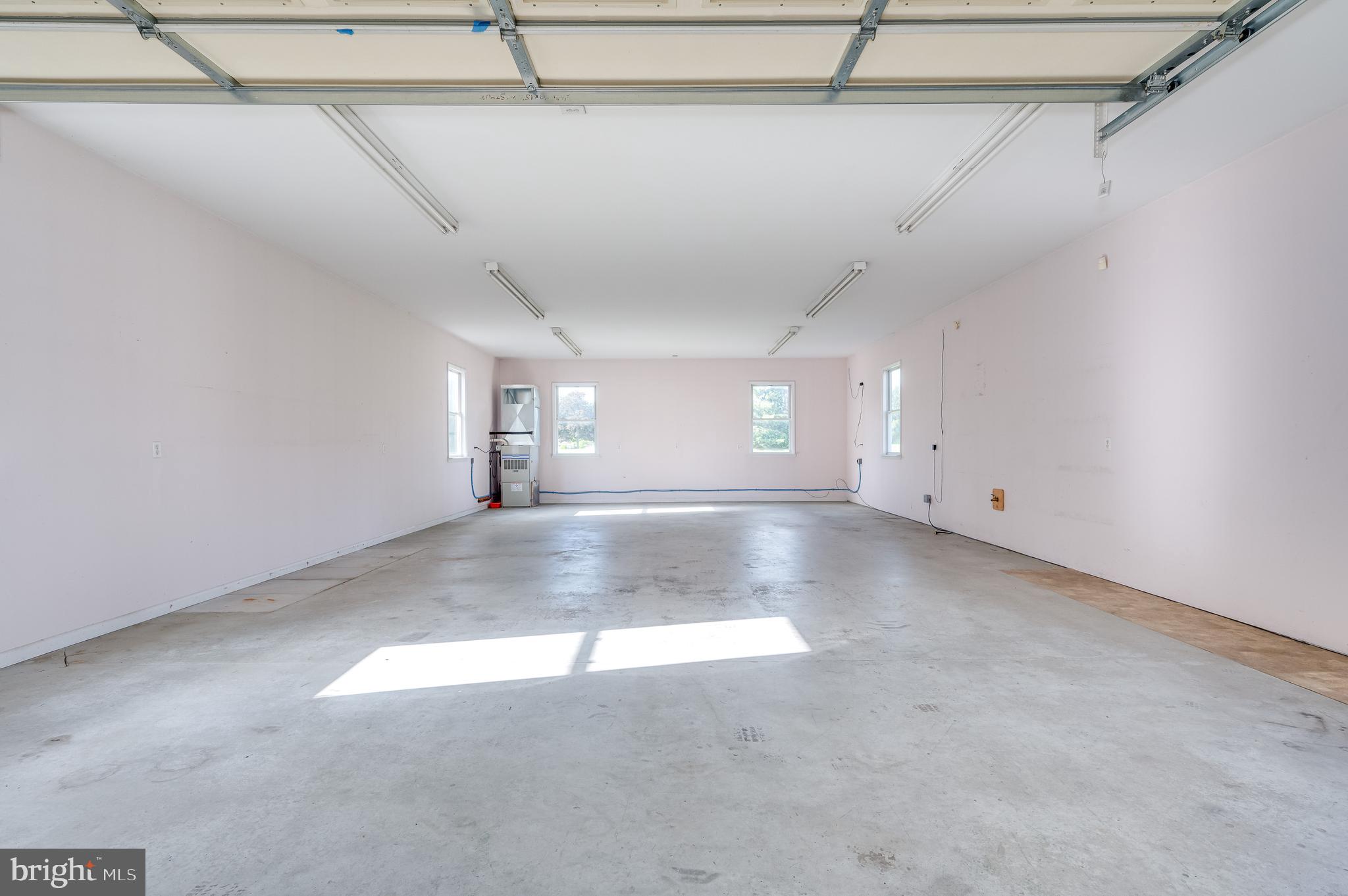 MONTEVALLO HILLS - Residential