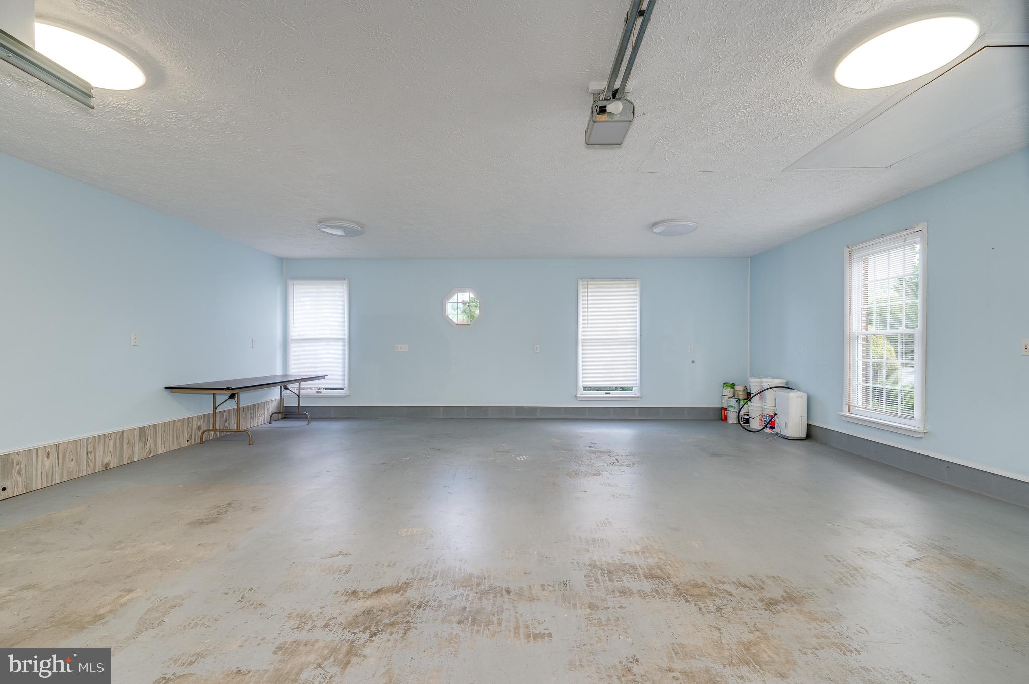 MONTEVALLO HILLS - Residential