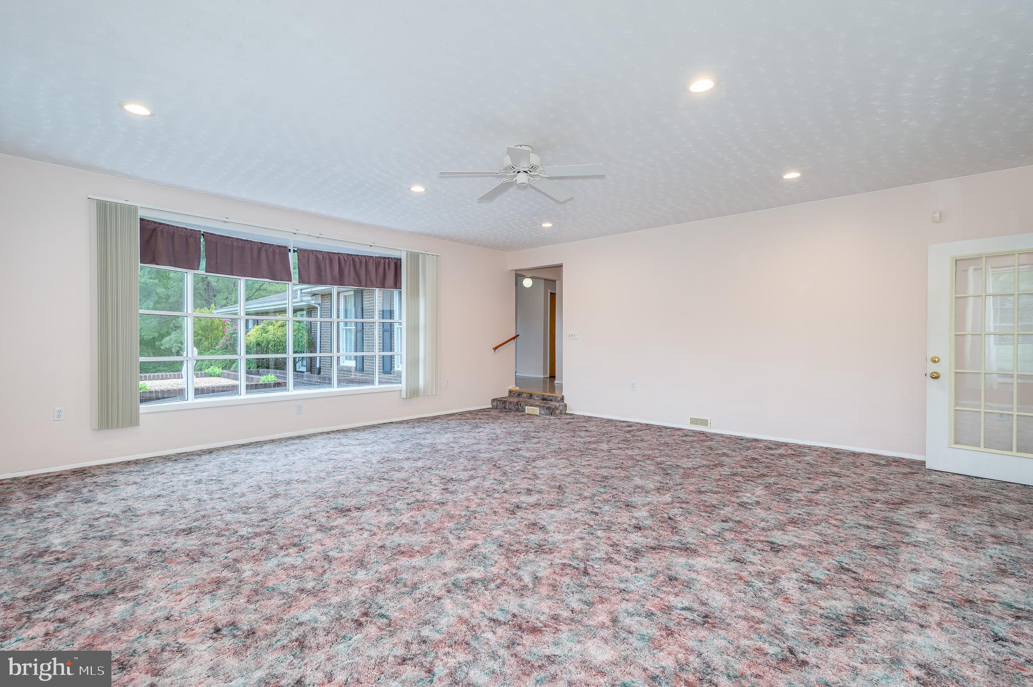 MONTEVALLO HILLS - Residential