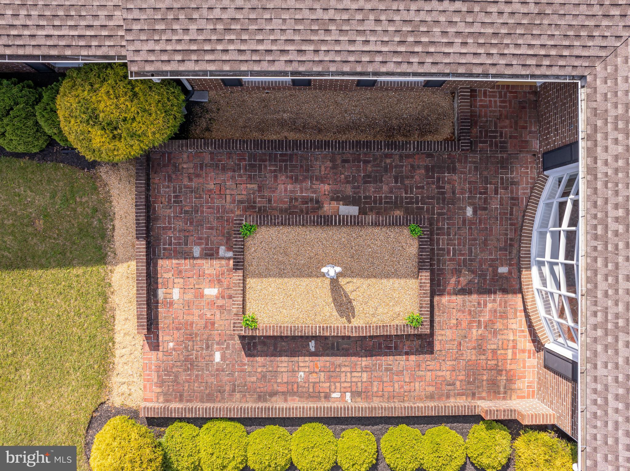 MONTEVALLO HILLS - Residential