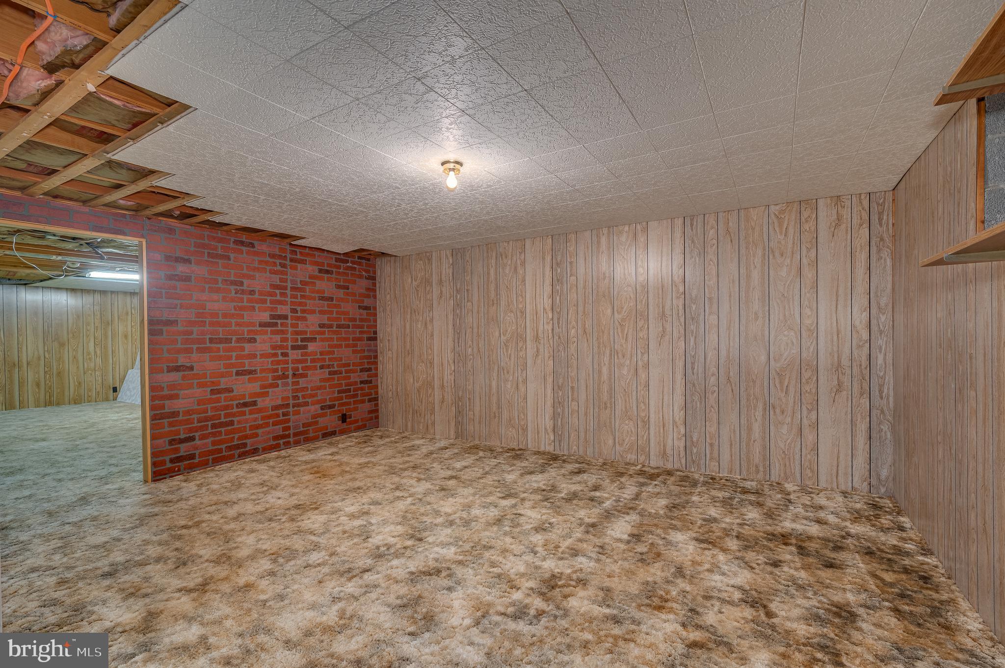 MONTEVALLO HILLS - Residential