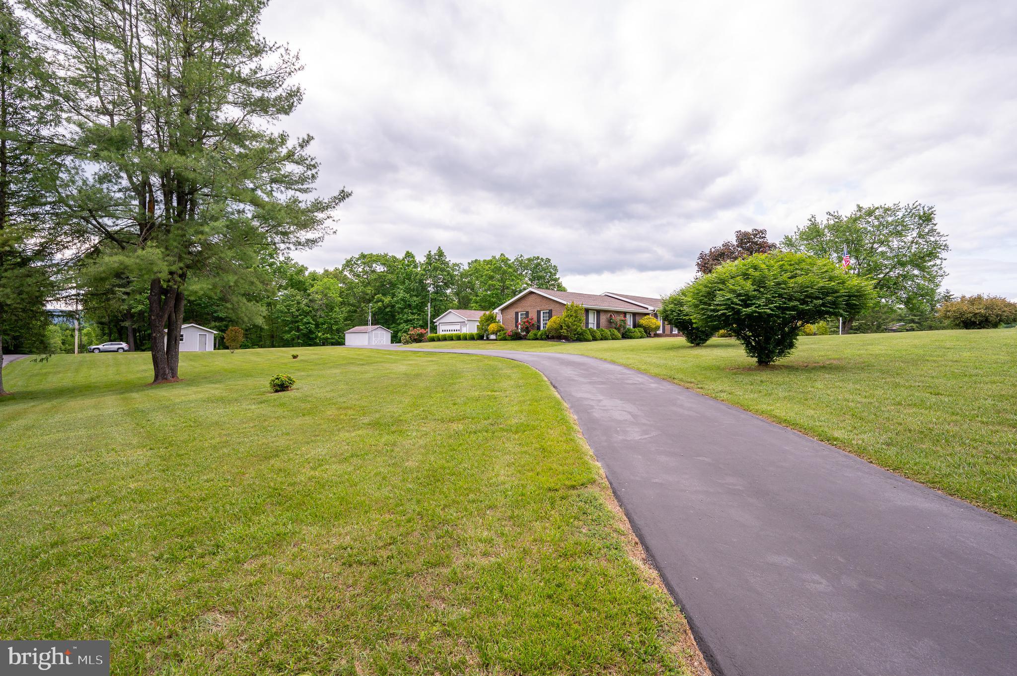 MONTEVALLO HILLS - Residential