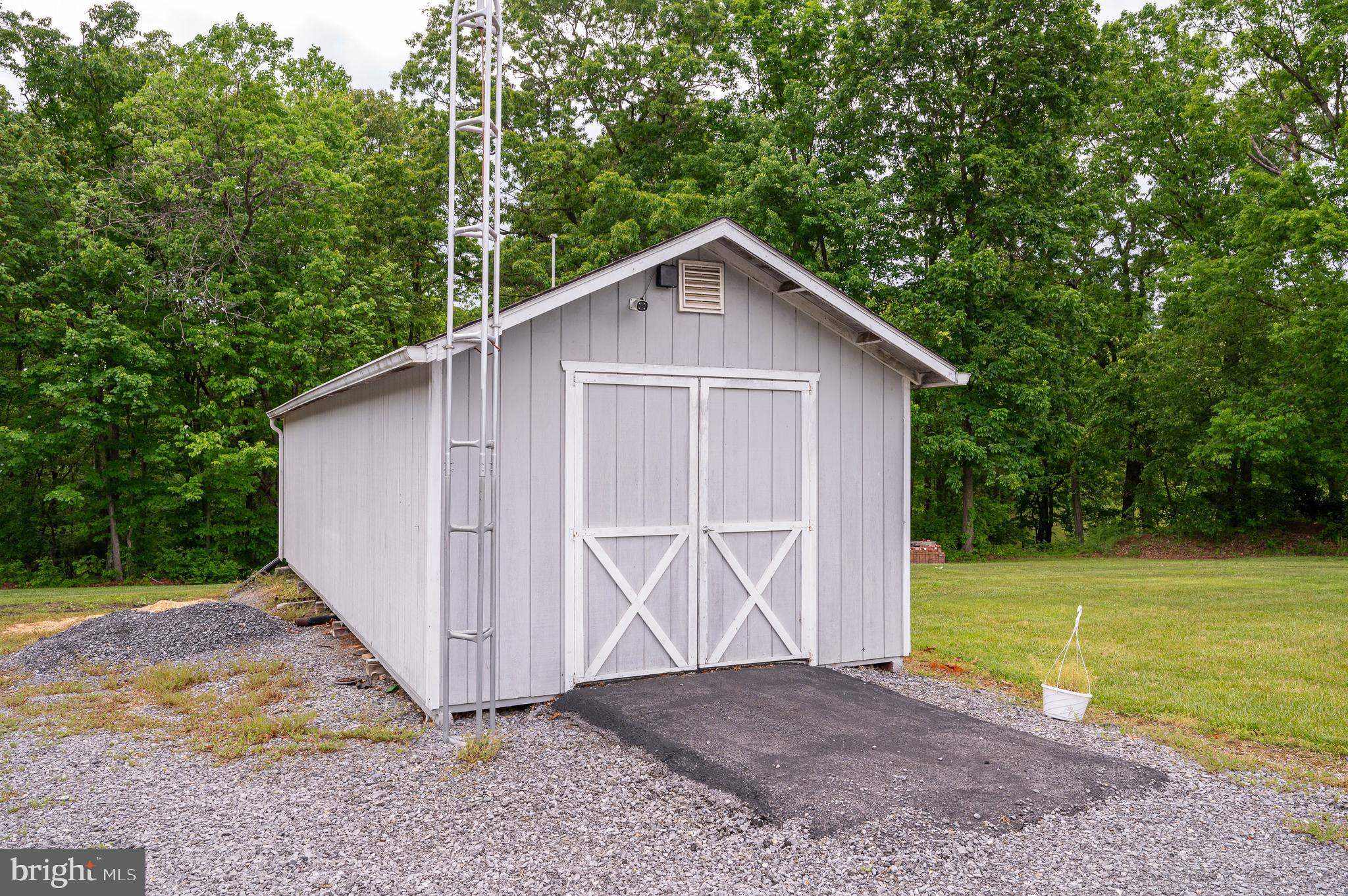 MONTEVALLO HILLS - Residential