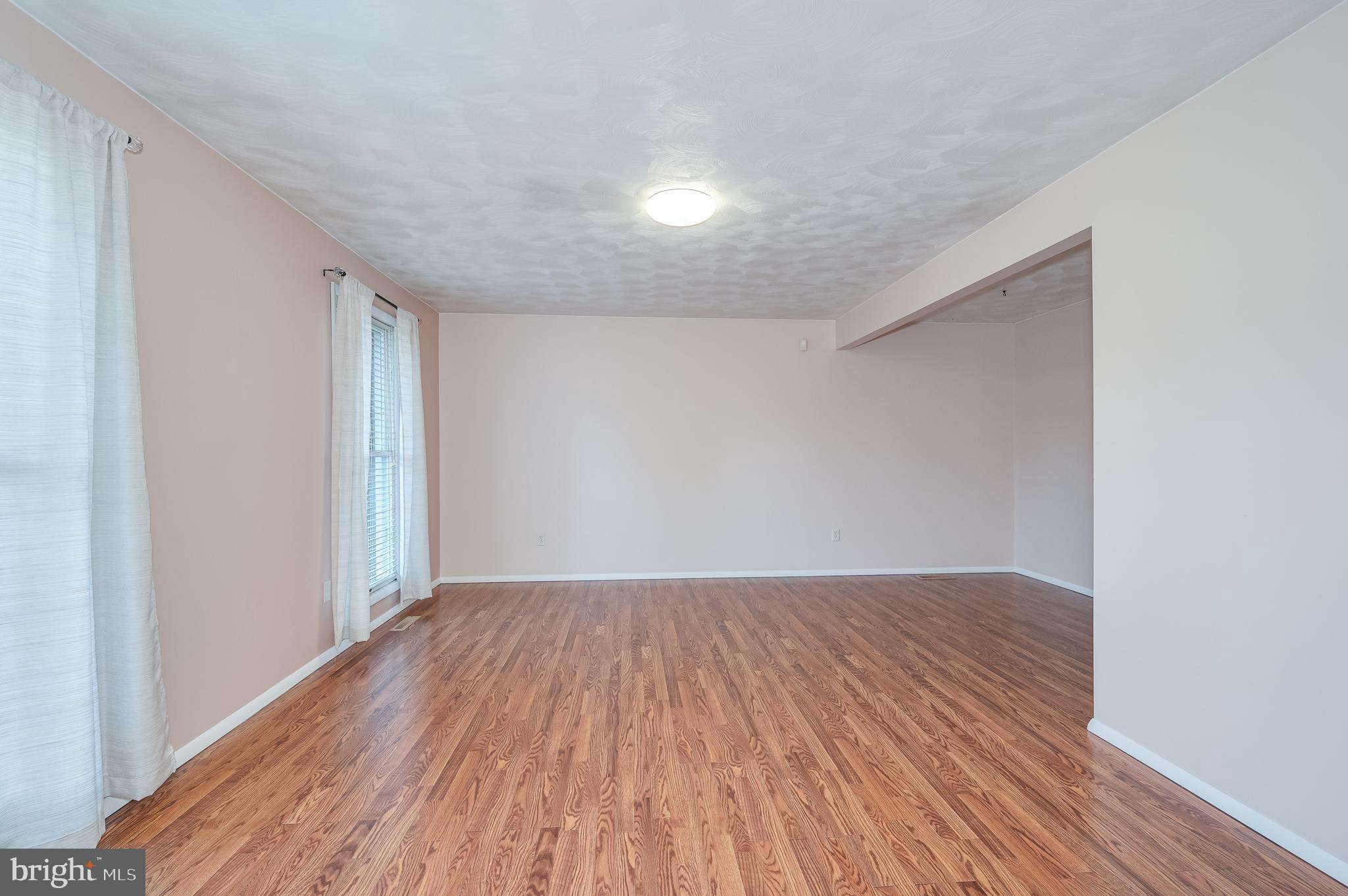 MONTEVALLO HILLS - Residential