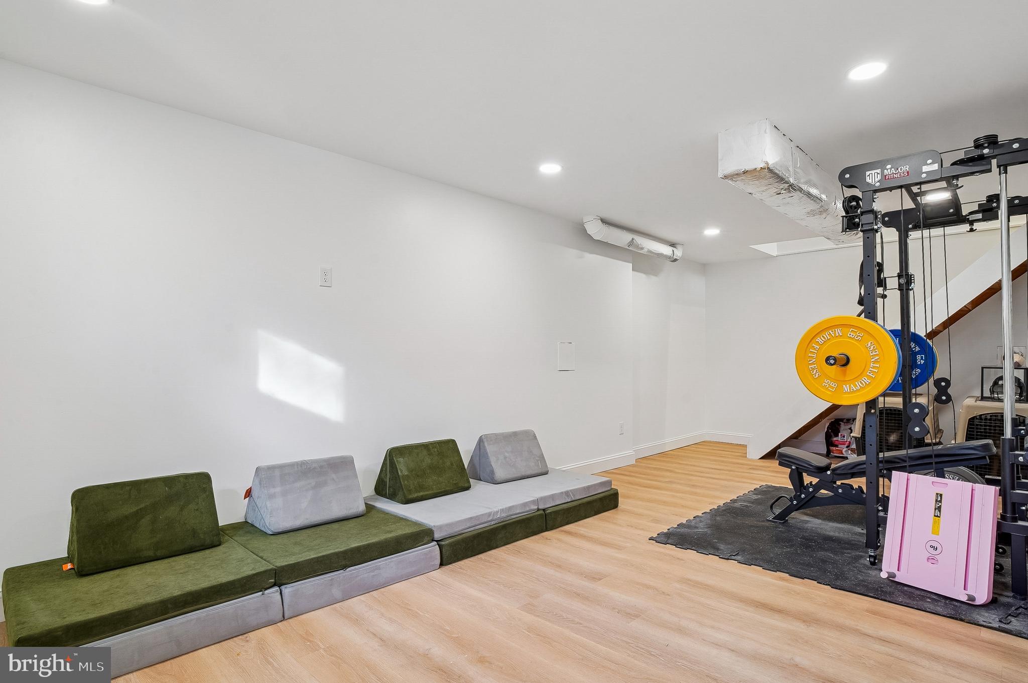 WOODBRIDGE FOREST - Residential