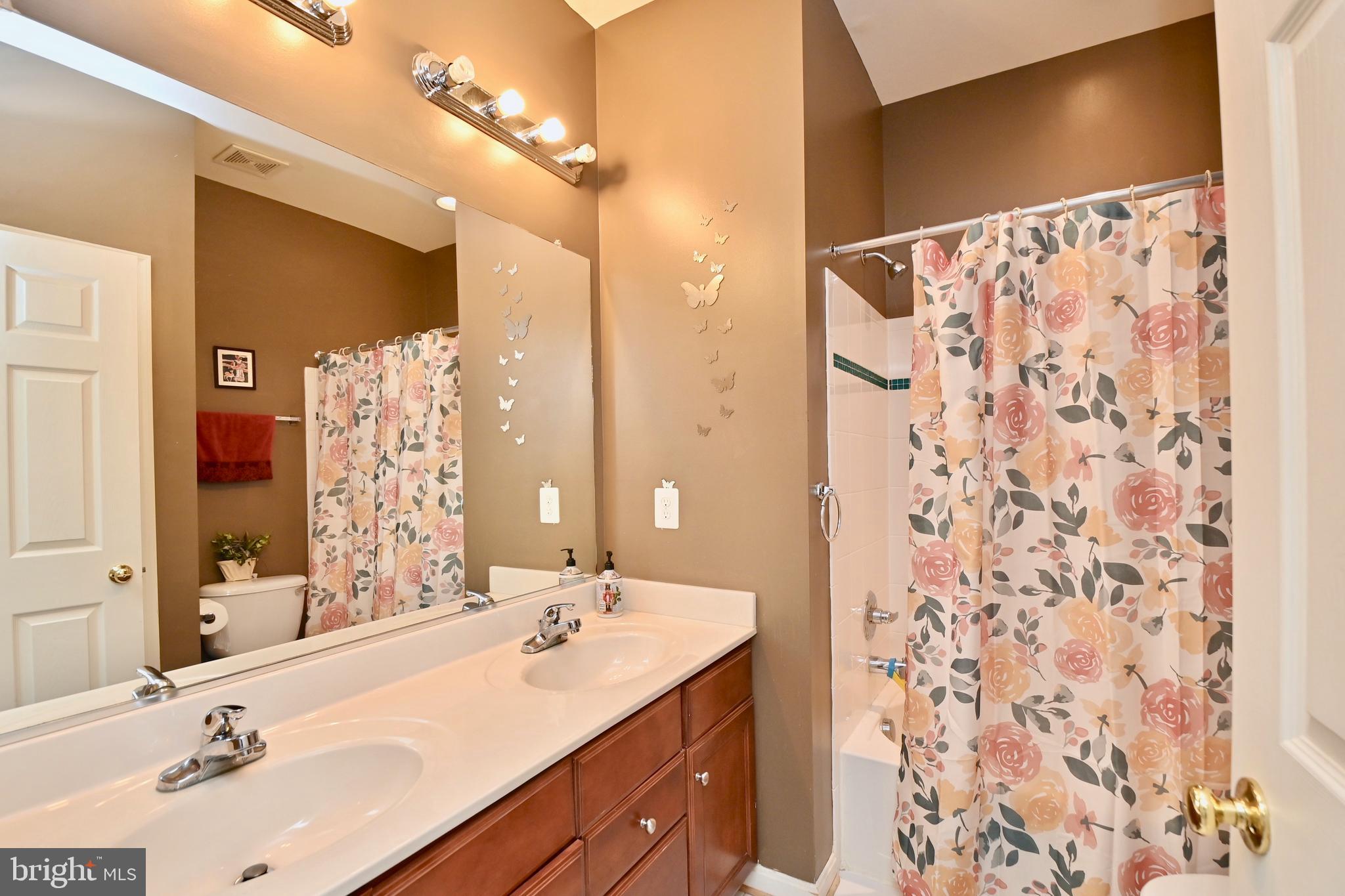 AMBERLEIGH - Residential