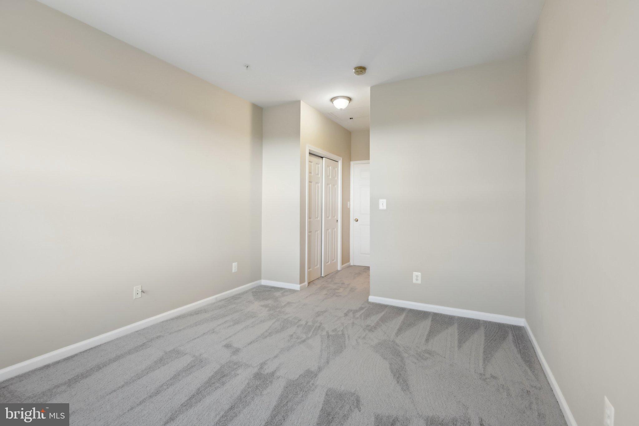 RIDGES AT BELMONT - Residential Lease