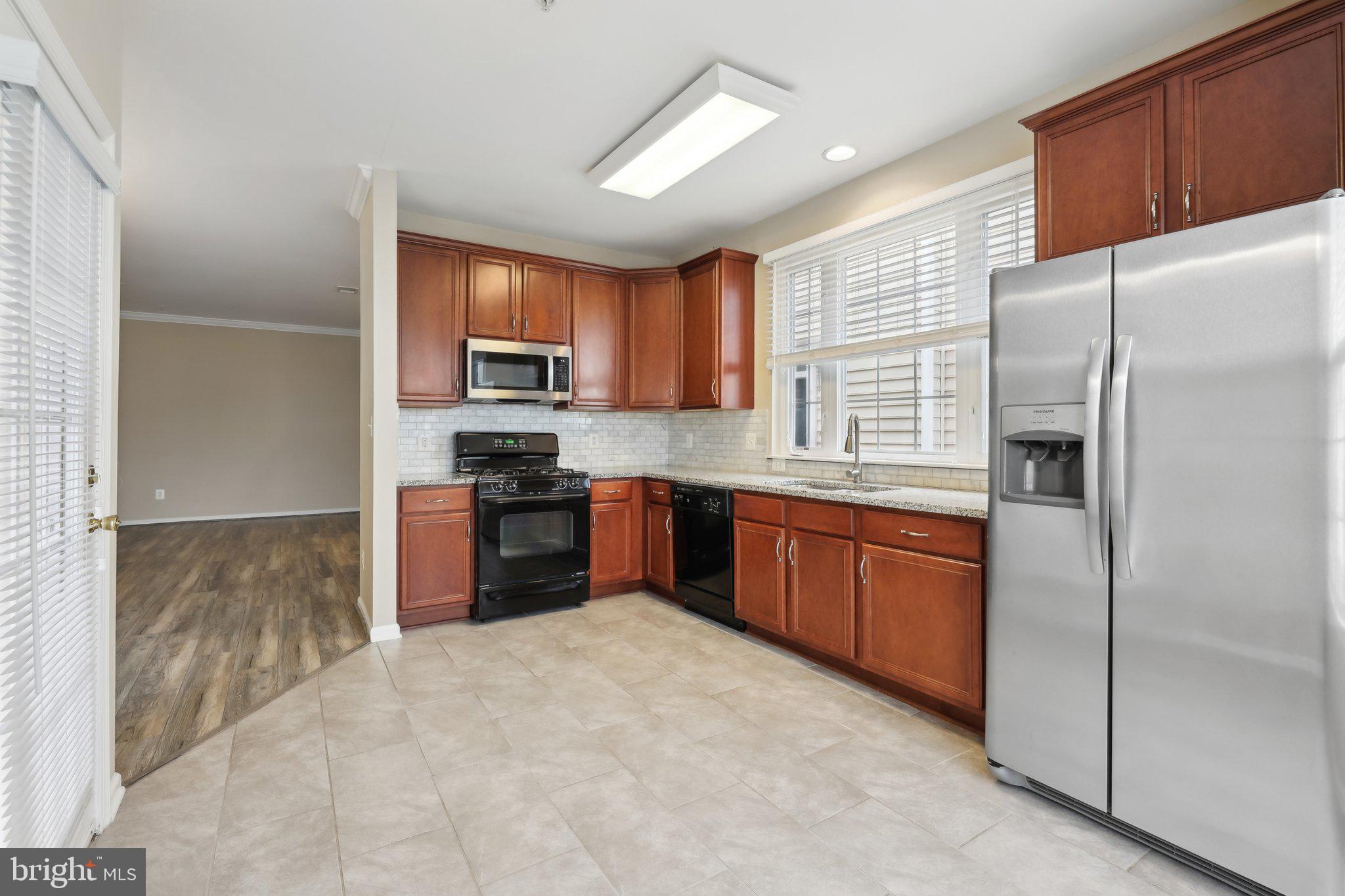 RIDGES AT BELMONT - Residential Lease