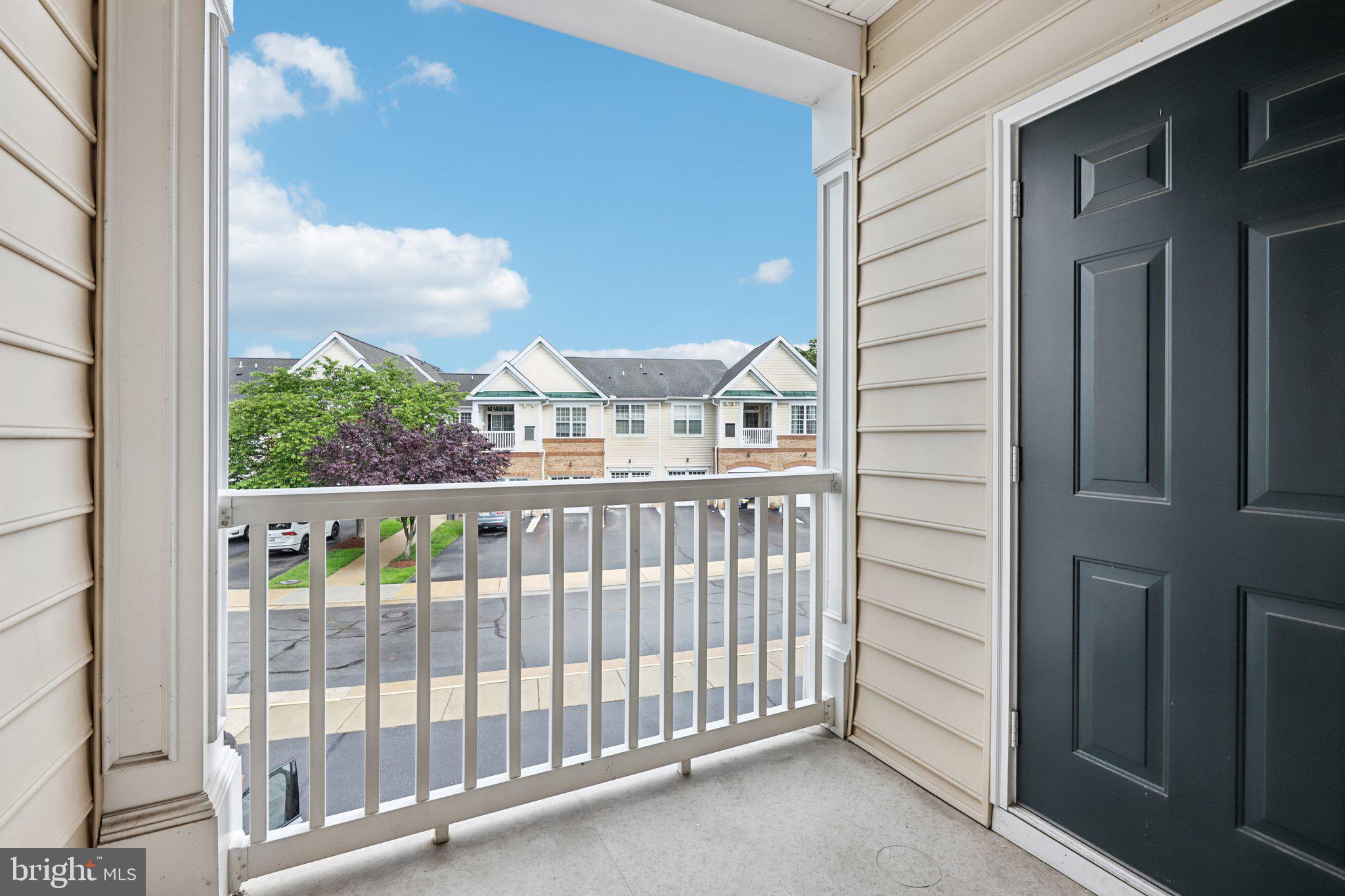 RIDGES AT BELMONT - Residential Lease