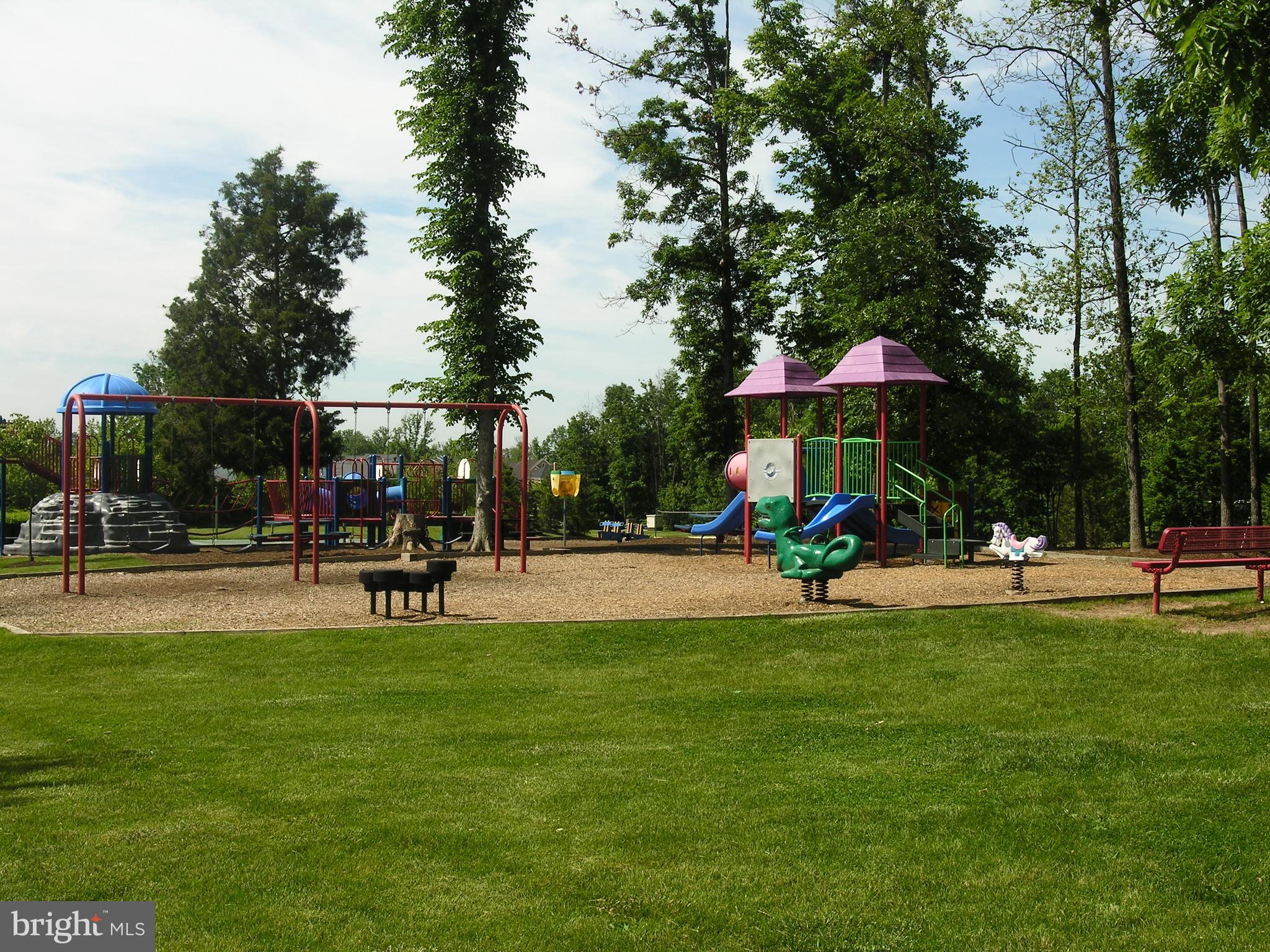 RIDGES AT BELMONT - Residential Lease