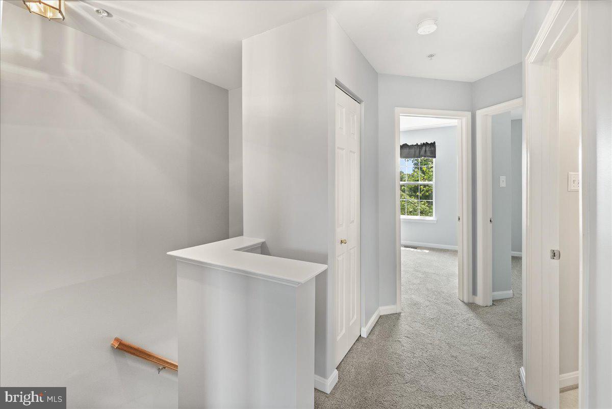 TWIN ARCH CROSSING - Residential