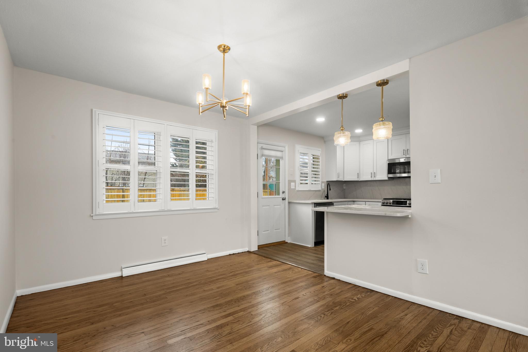 ORCHARD HILLS - Residential