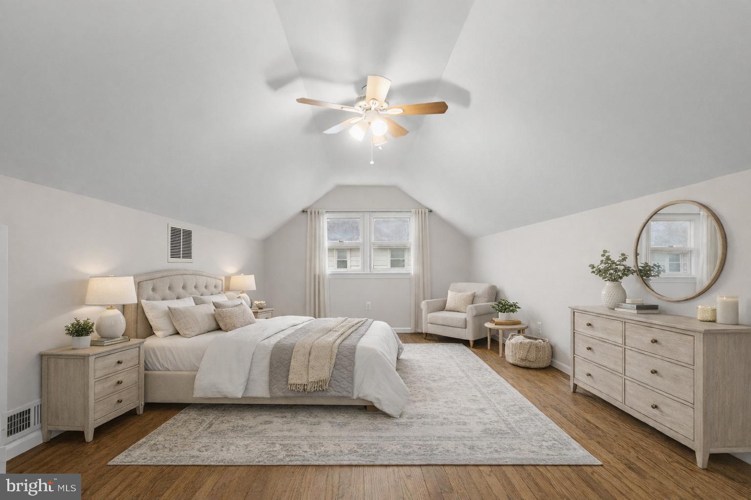 ORCHARD HILLS - Residential