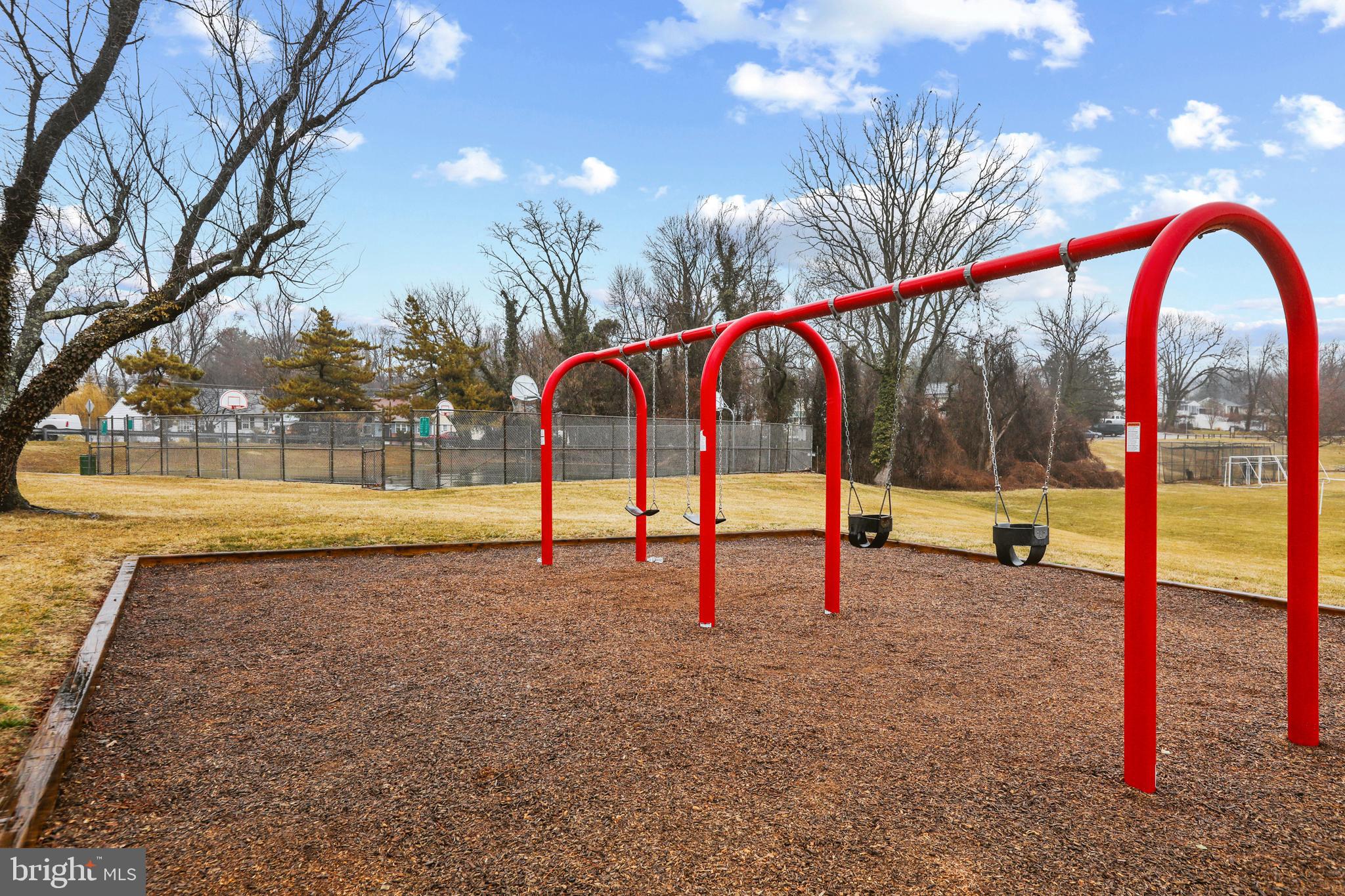 ORCHARD HILLS - Residential