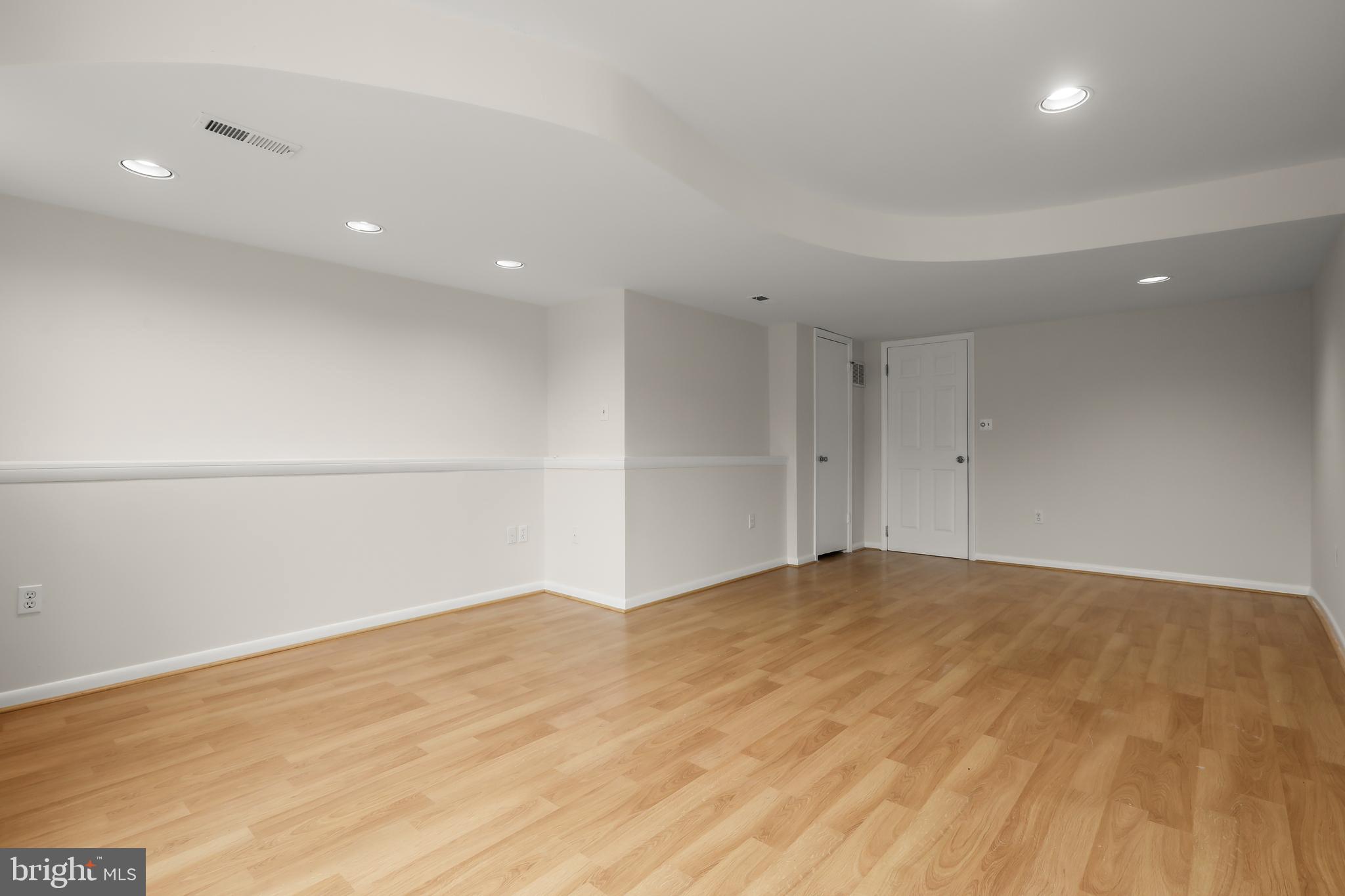 ORCHARD HILLS - Residential