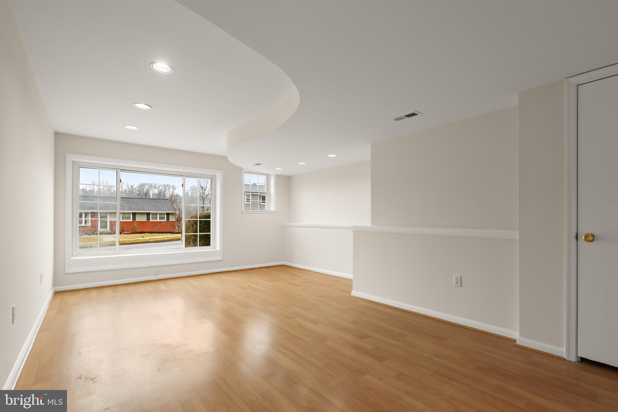 ORCHARD HILLS - Residential