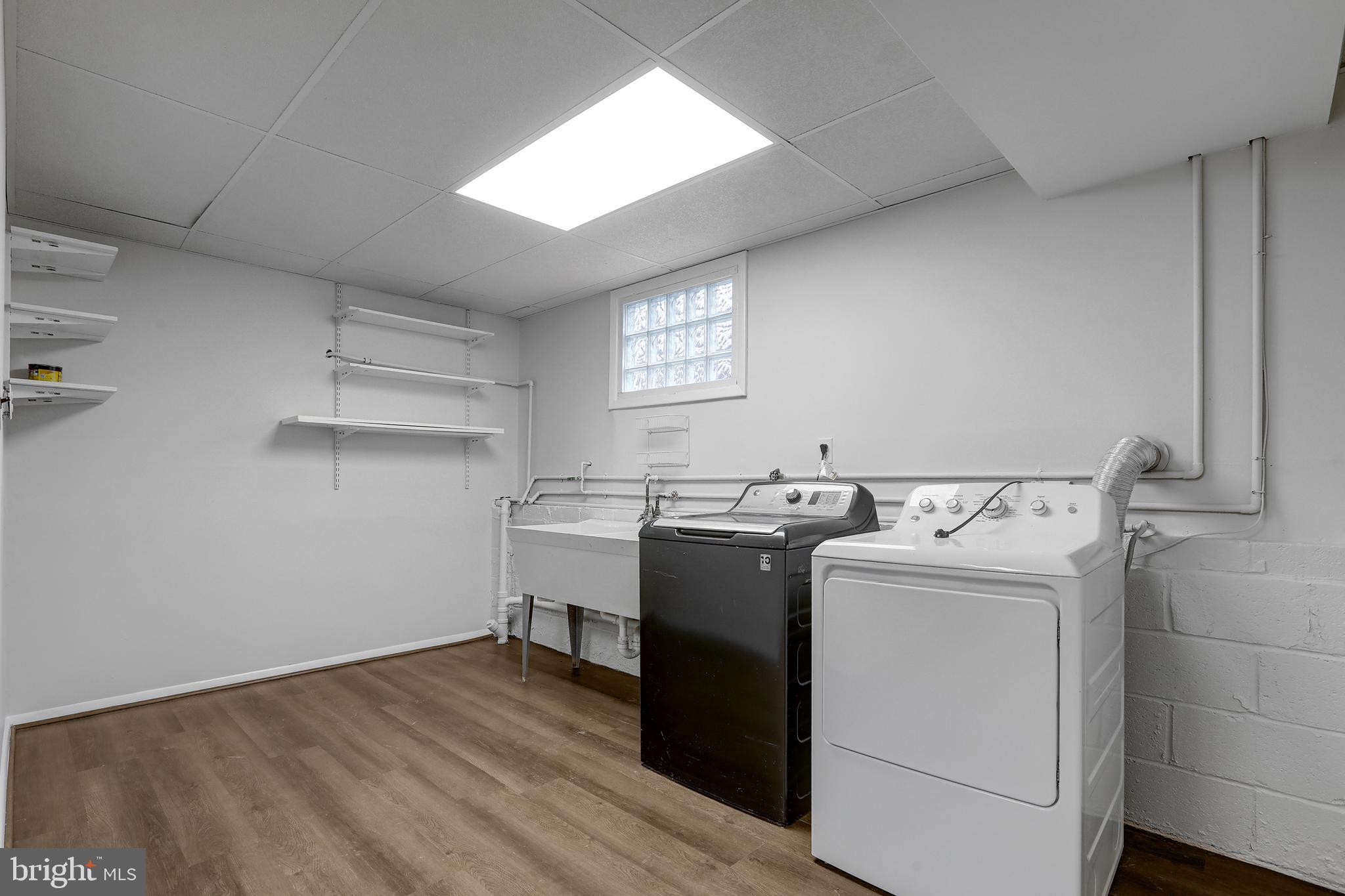 ORCHARD HILLS - Residential