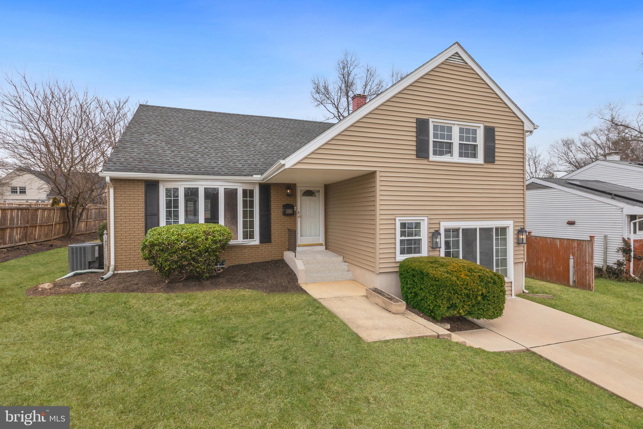 ORCHARD HILLS - Residential