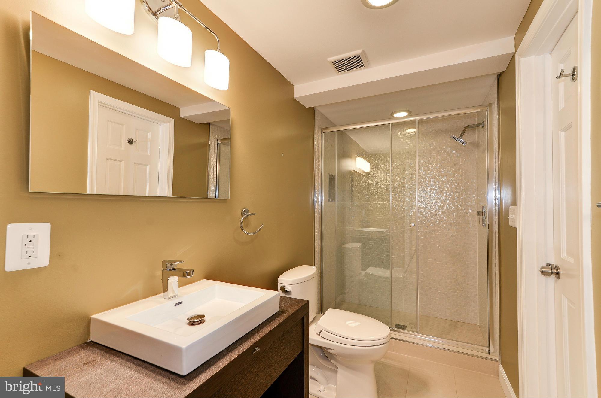 ROLLINGWOOD - Residential