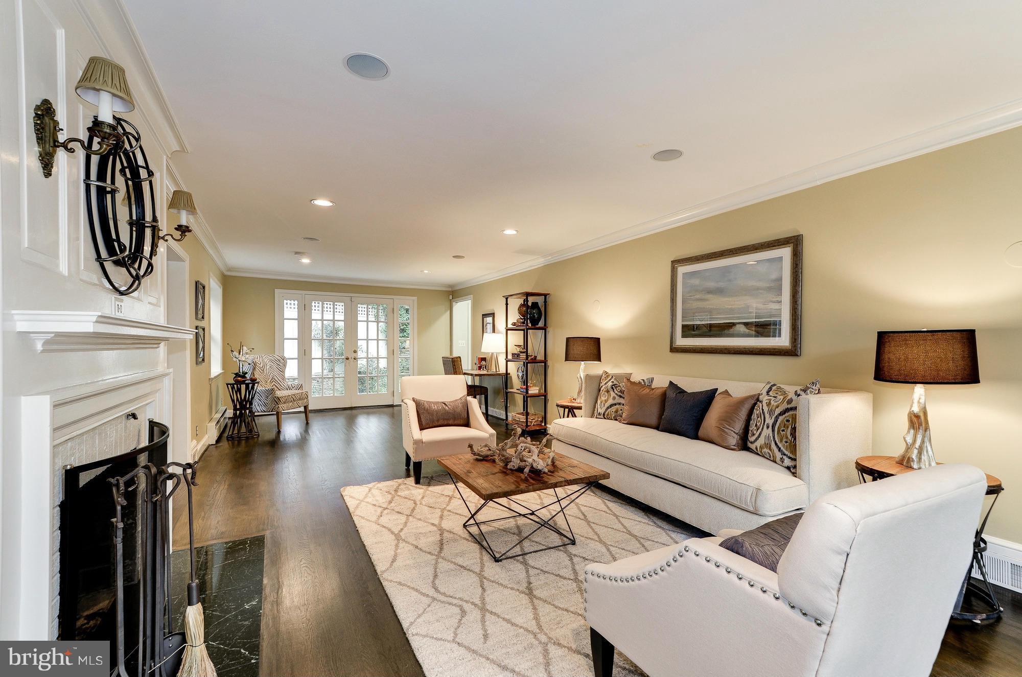 ROLLINGWOOD - Residential