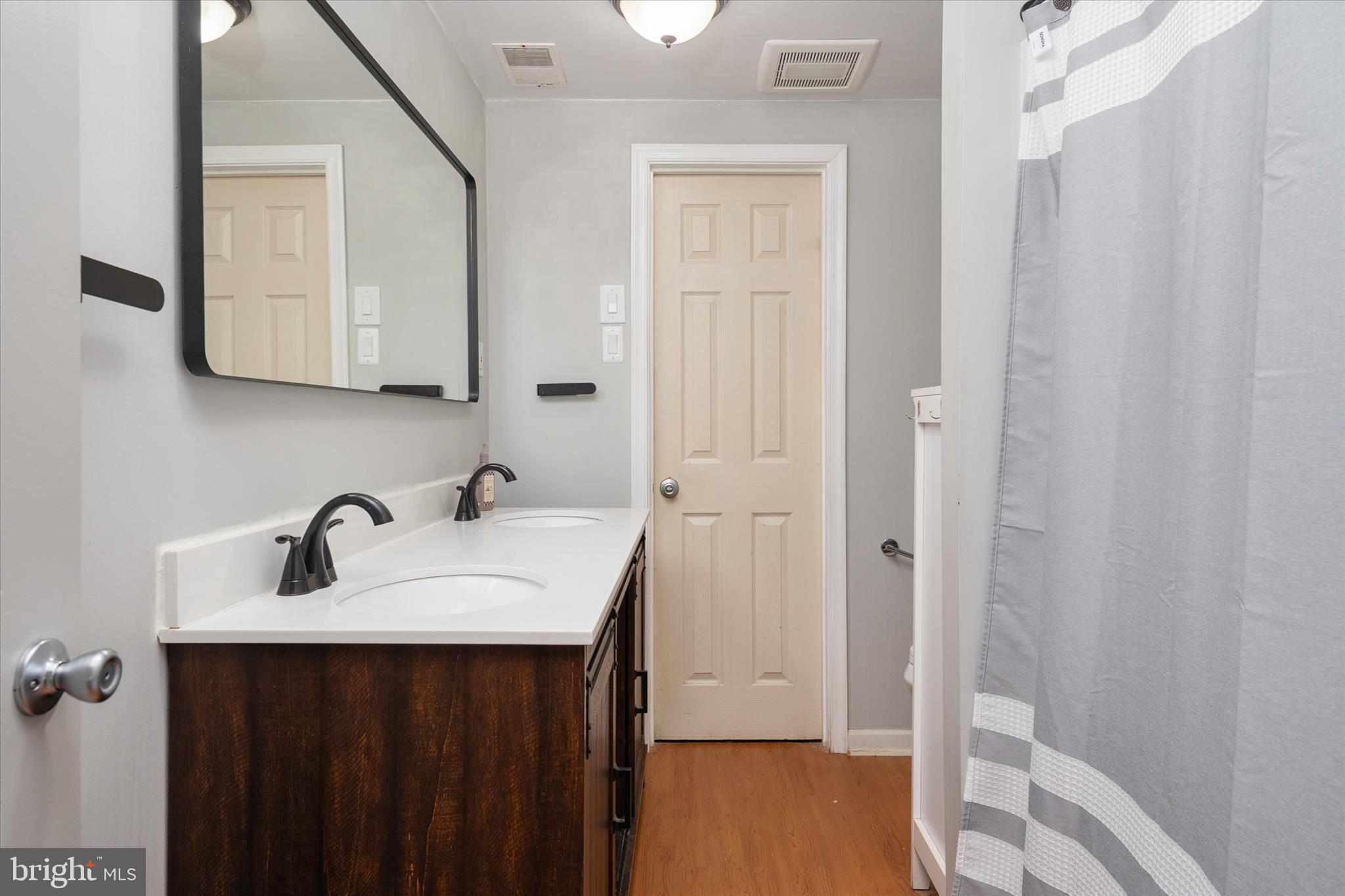 WEST RIVERDALE - Residential