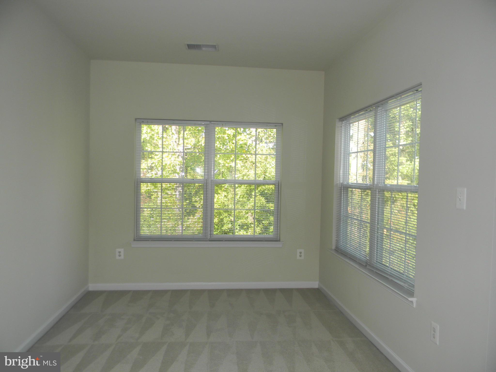 BUCKLEYS RESERVE - Residential Lease