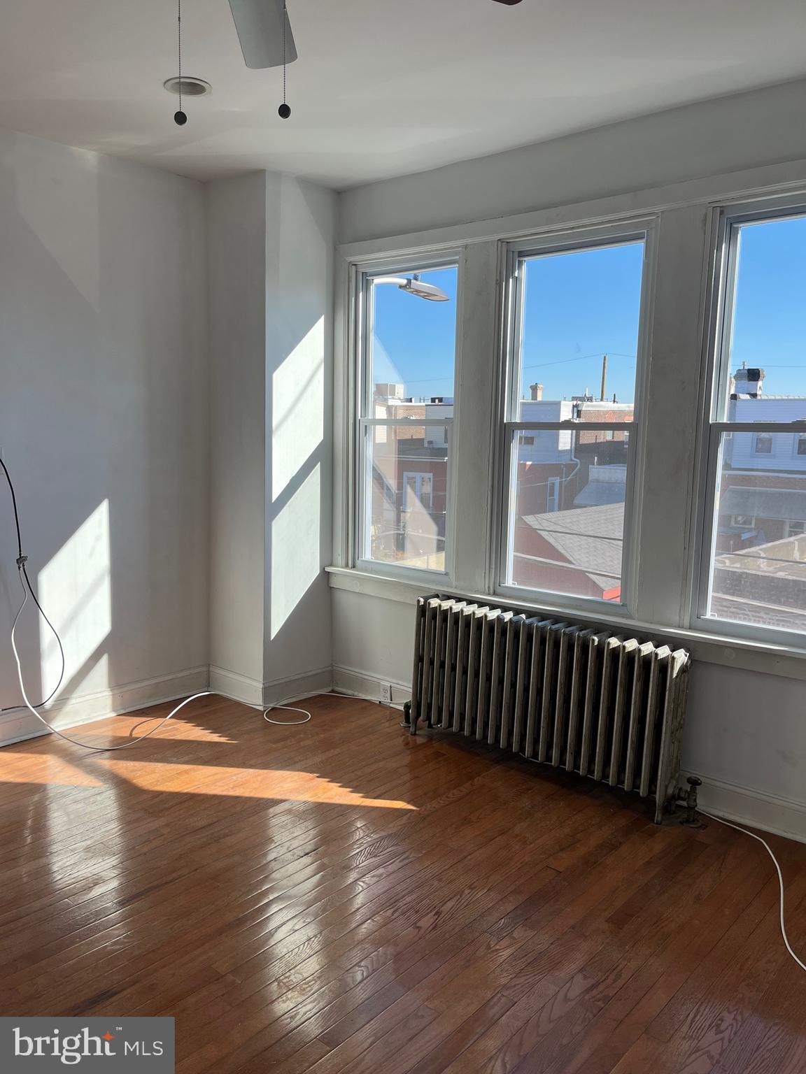 PORT RICHMOND - Residential