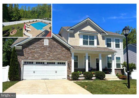 Photo of 203 Elm St, STAFFORD, VA 22554 (MLS # VAST2049460)