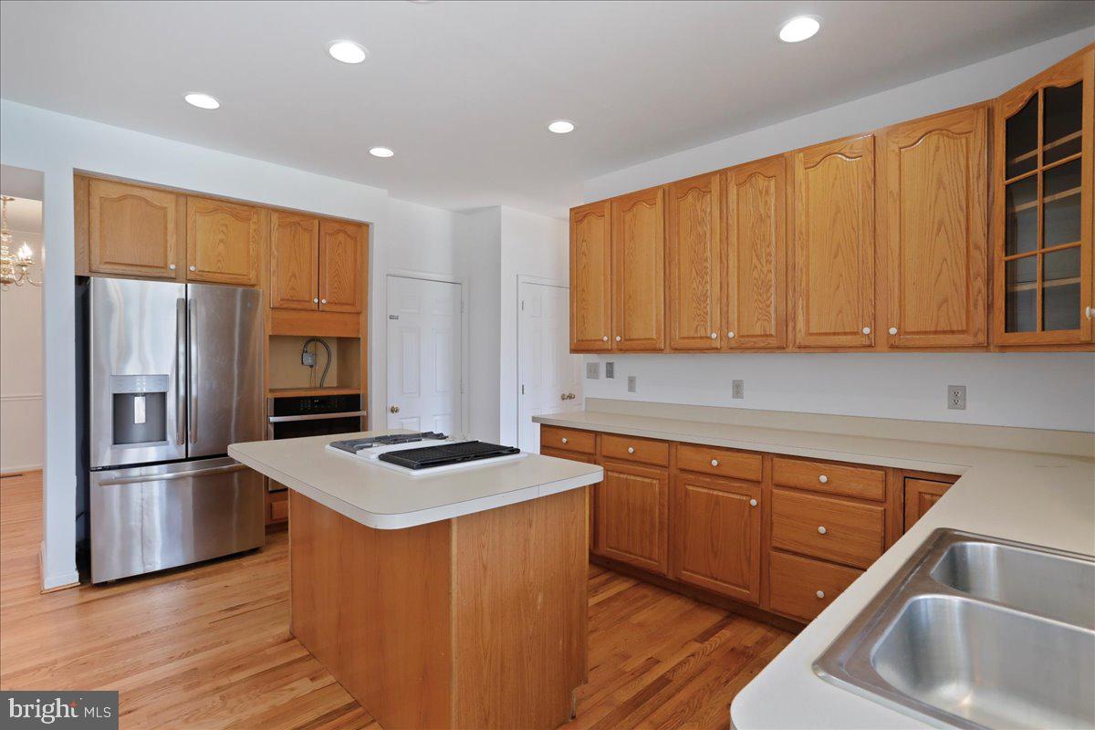 STONE BROOK - Residential