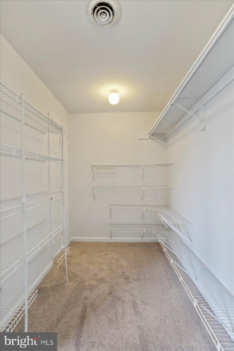 STONE BROOK - Residential