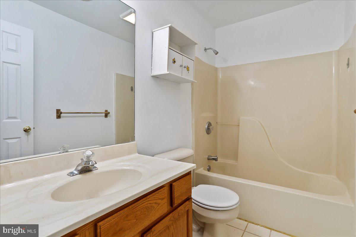 STONE BROOK - Residential