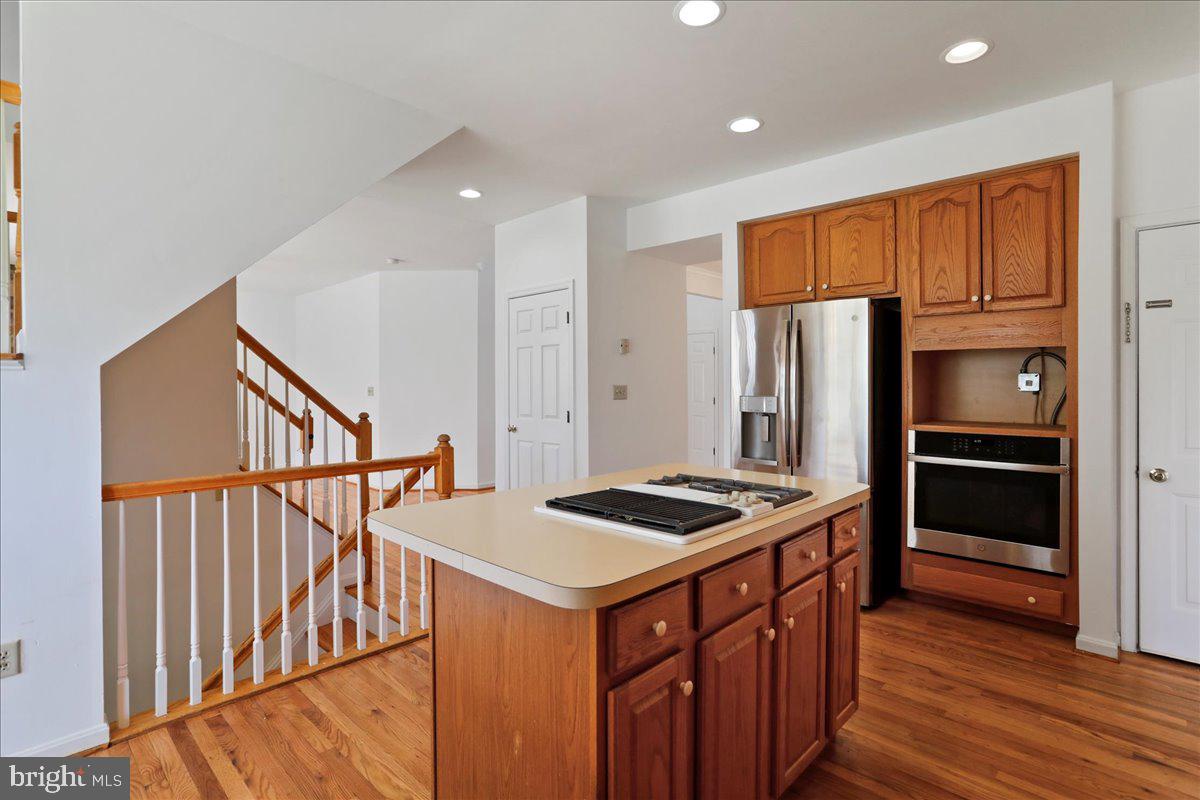 STONE BROOK - Residential