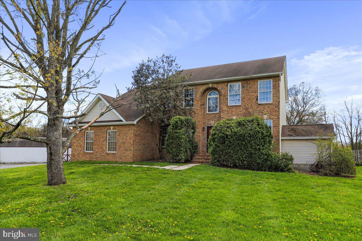 STONE BROOK - Residential