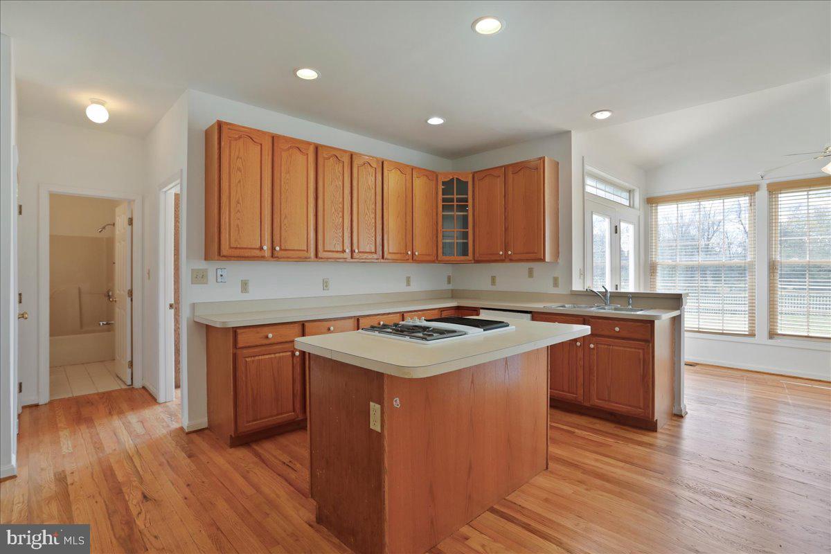 STONE BROOK - Residential