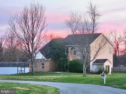 461 APPLE CROSS ROAD HARPERS FERRY WV 25425