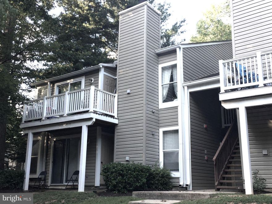 Rarely available garden condo in Clarys Forest! This fabulous unit is tucked away in a park like setting, yet is still close to everything! Property has just undergone a top to bottom make-over. Everything new! Renovation updates include: cabinetry, stainless appliances & granite counters in kitchen; designer tile, vanity, mirror, toilet and fixtures in bathroom; flooring throughout; fresh paint; lighting; hardware; doors and more! Condo Association is in the process of updating the exteriors too! The definition of turn key! Welcome Home!