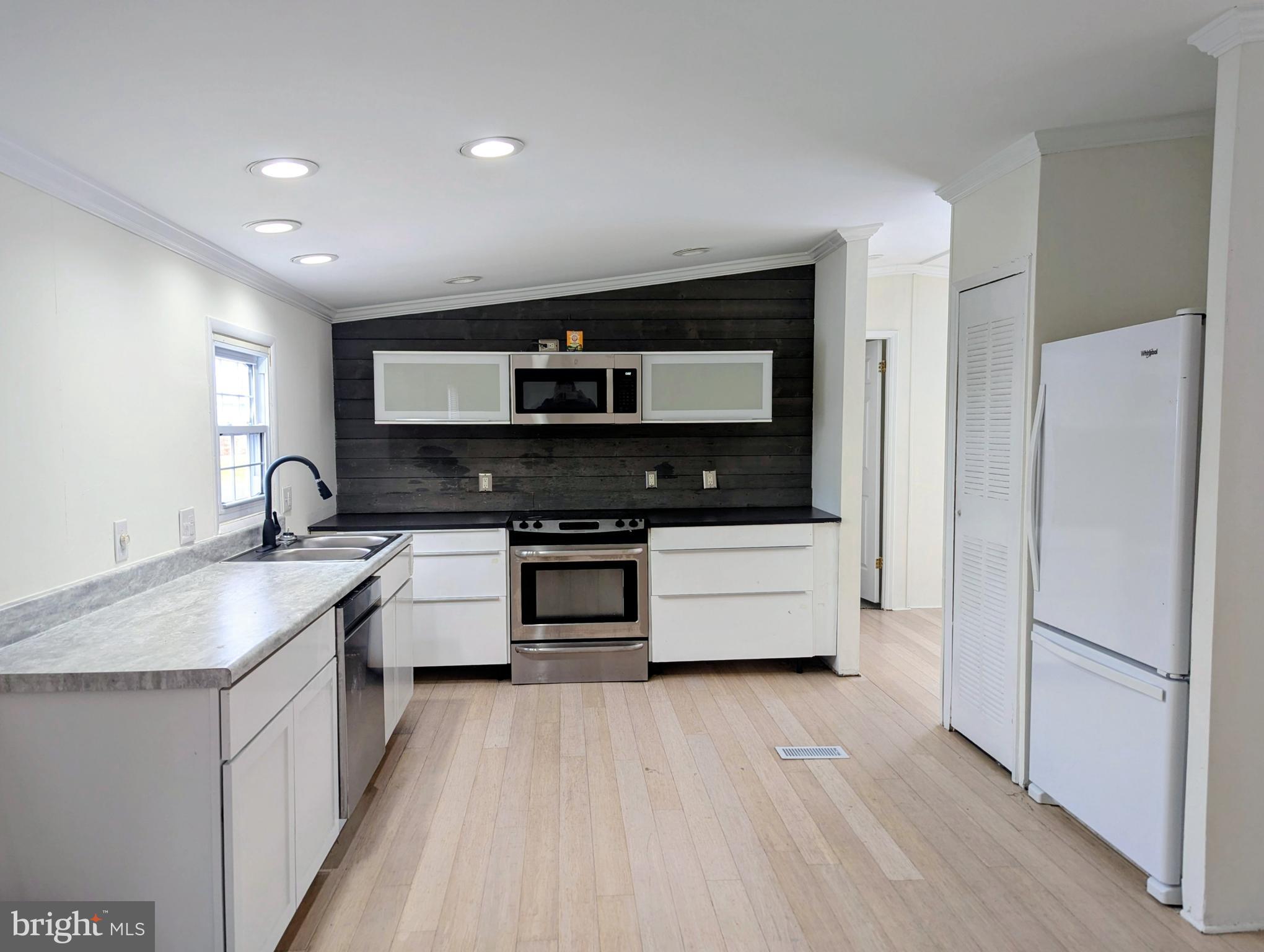 POTNETS BAYSIDE - Residential