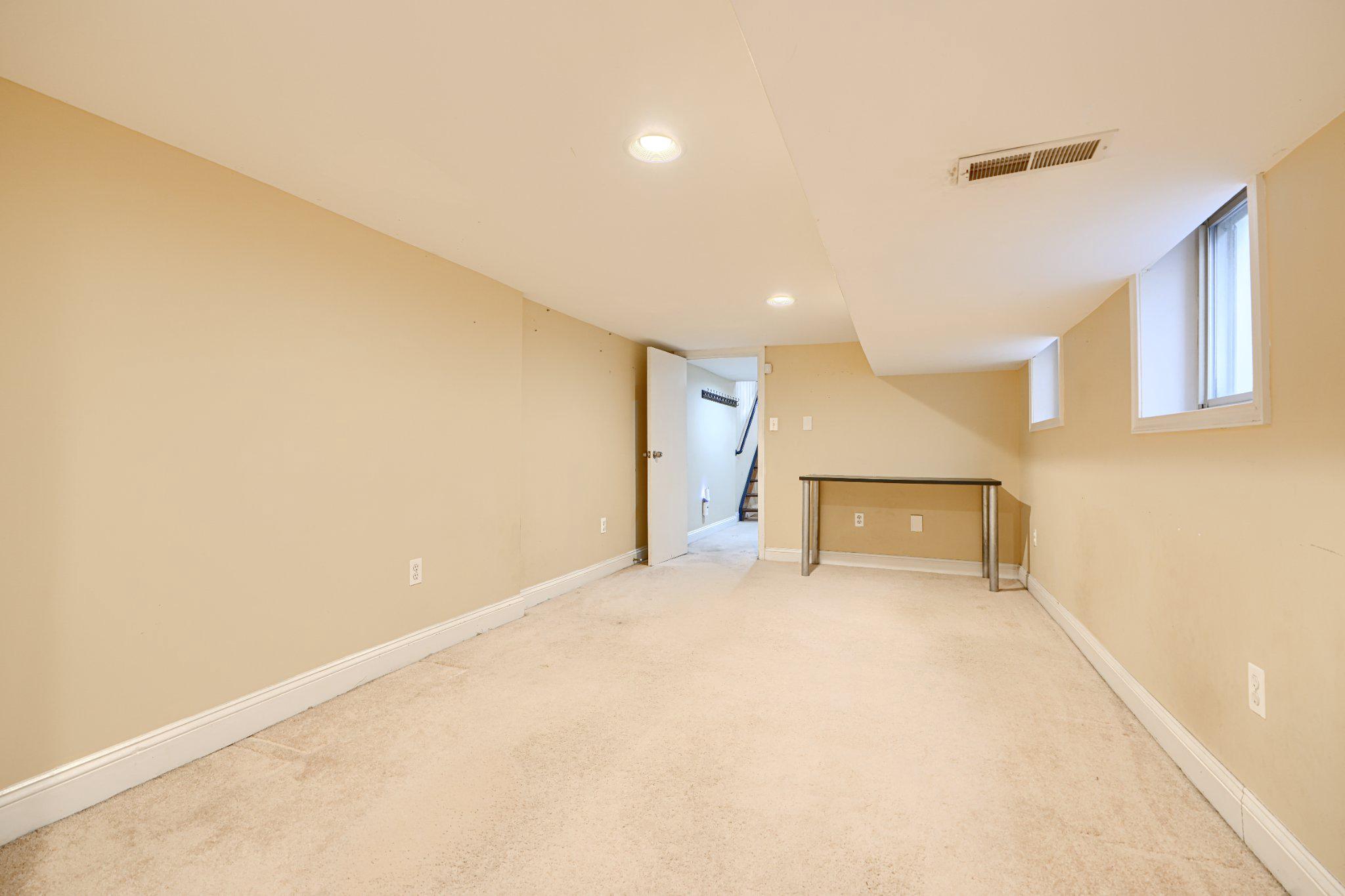 UPPER FELLS POINT - Residential