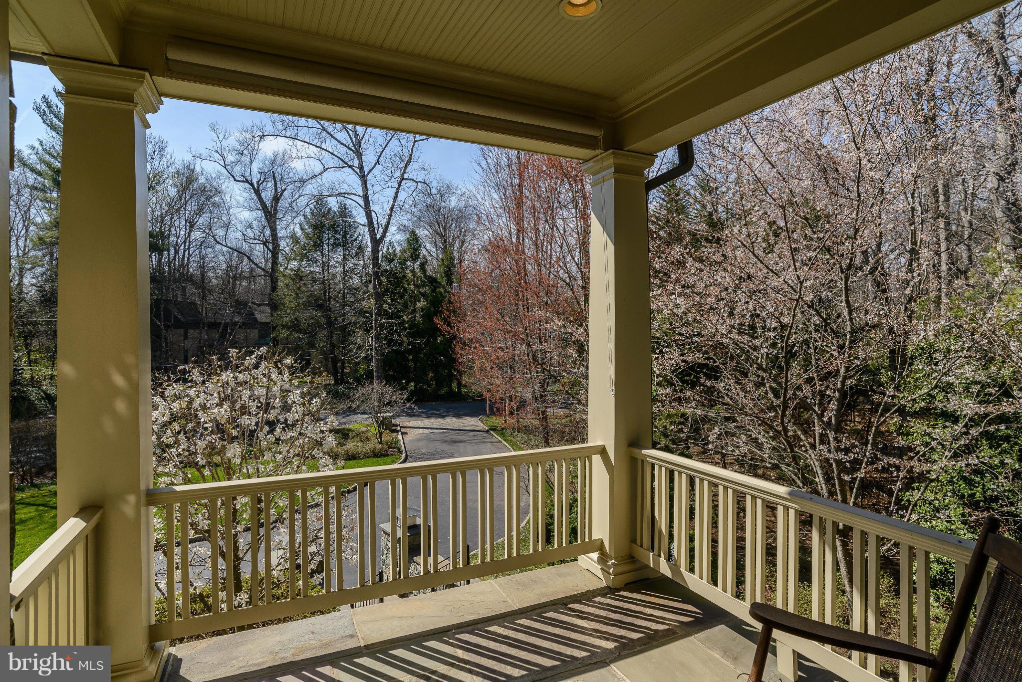 BRADLEY HILLS GROVE - Residential