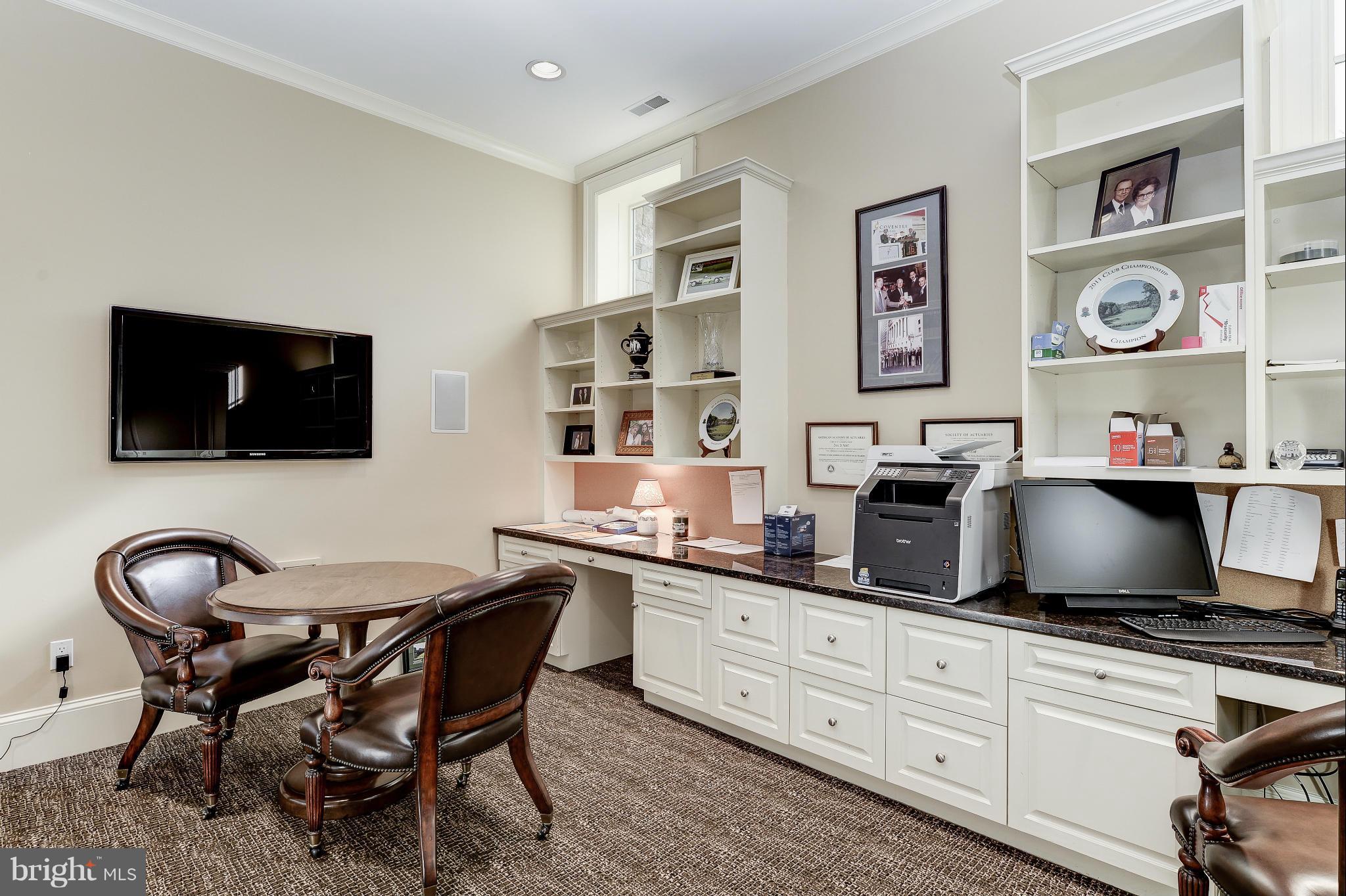 BRADLEY HILLS GROVE - Residential