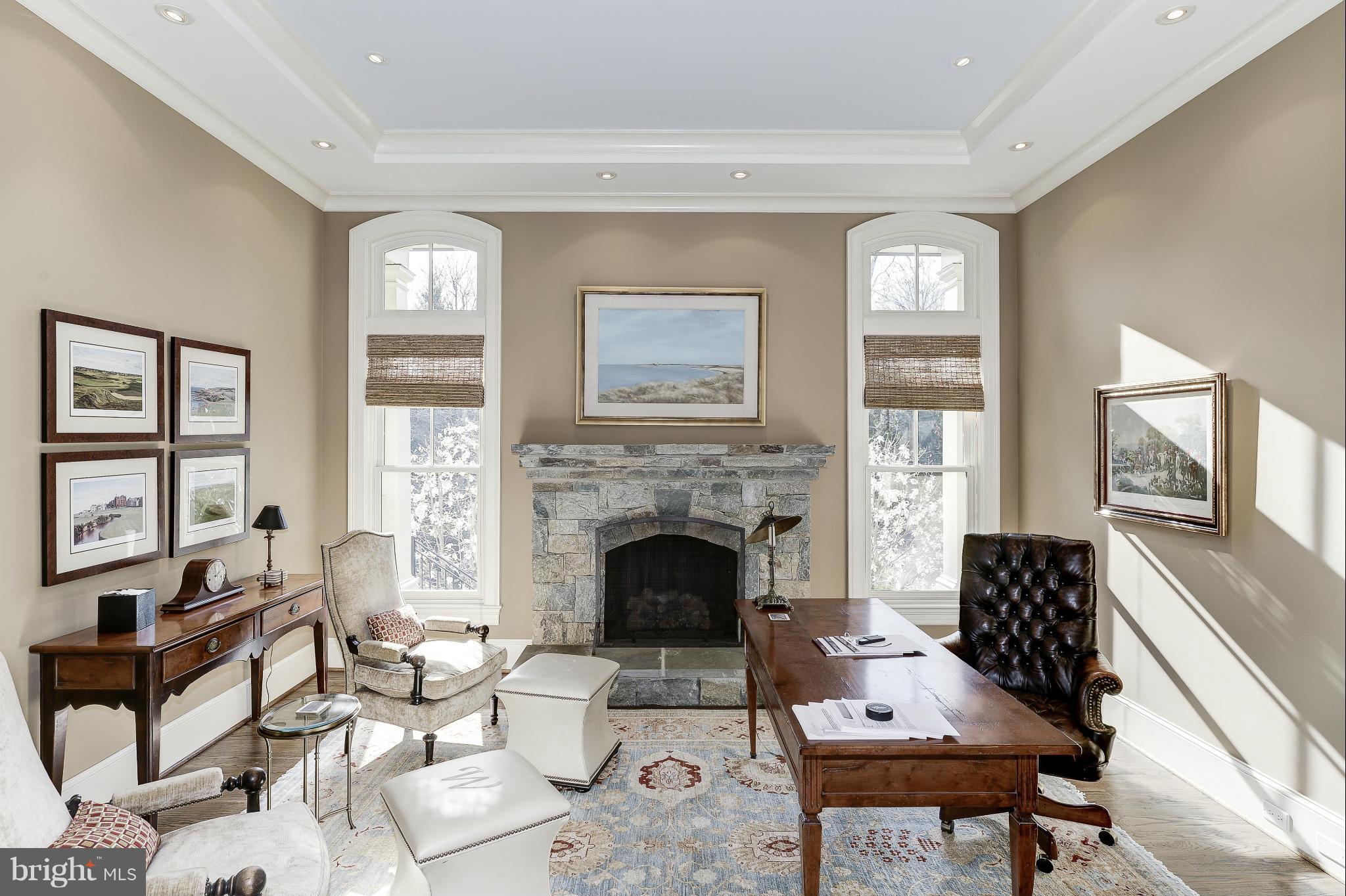 BRADLEY HILLS GROVE - Residential