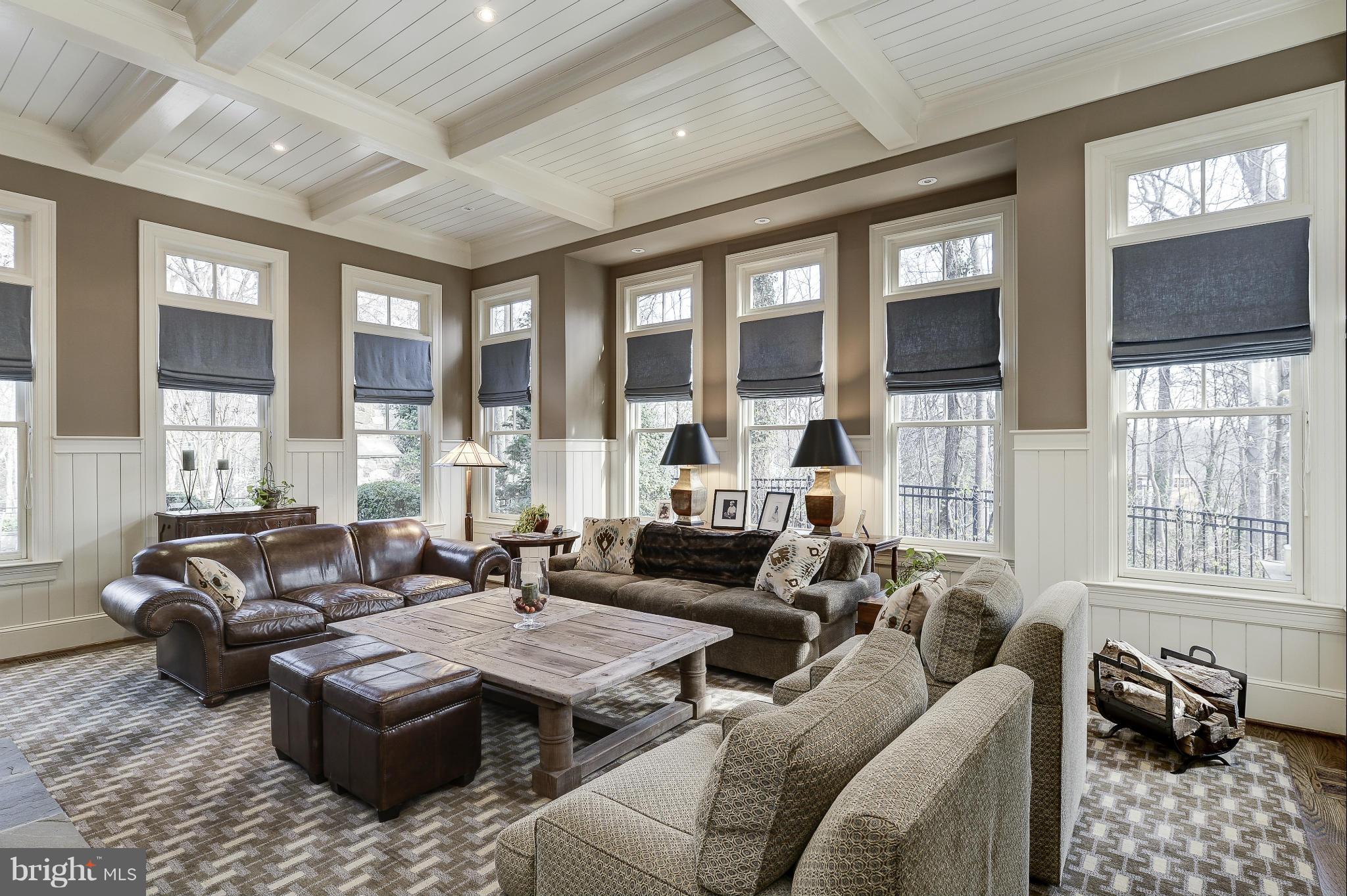 BRADLEY HILLS GROVE - Residential