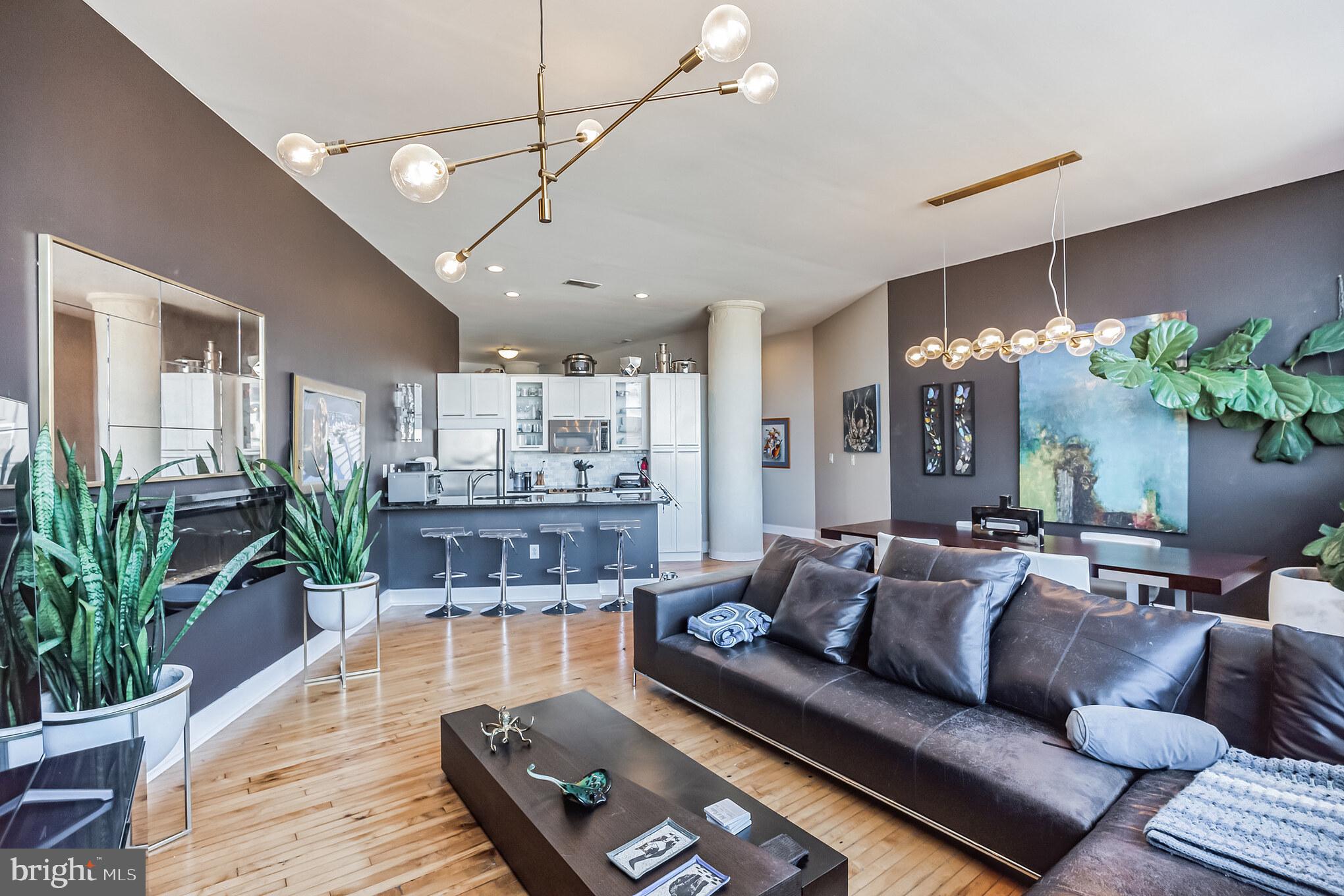 315 ARCH STREET 504
