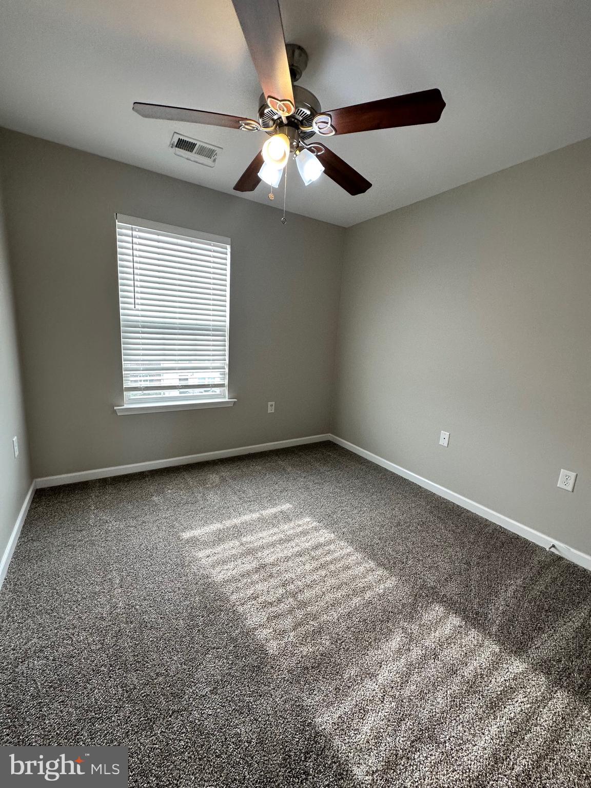 MANOR PARK - Residential Lease