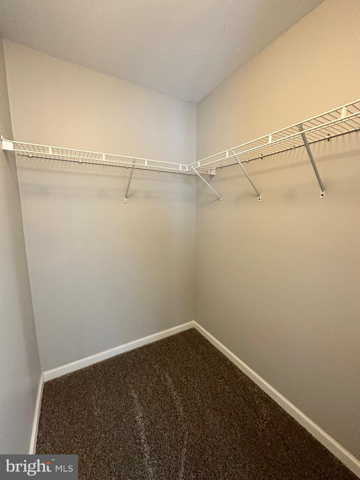 MANOR PARK - Residential Lease